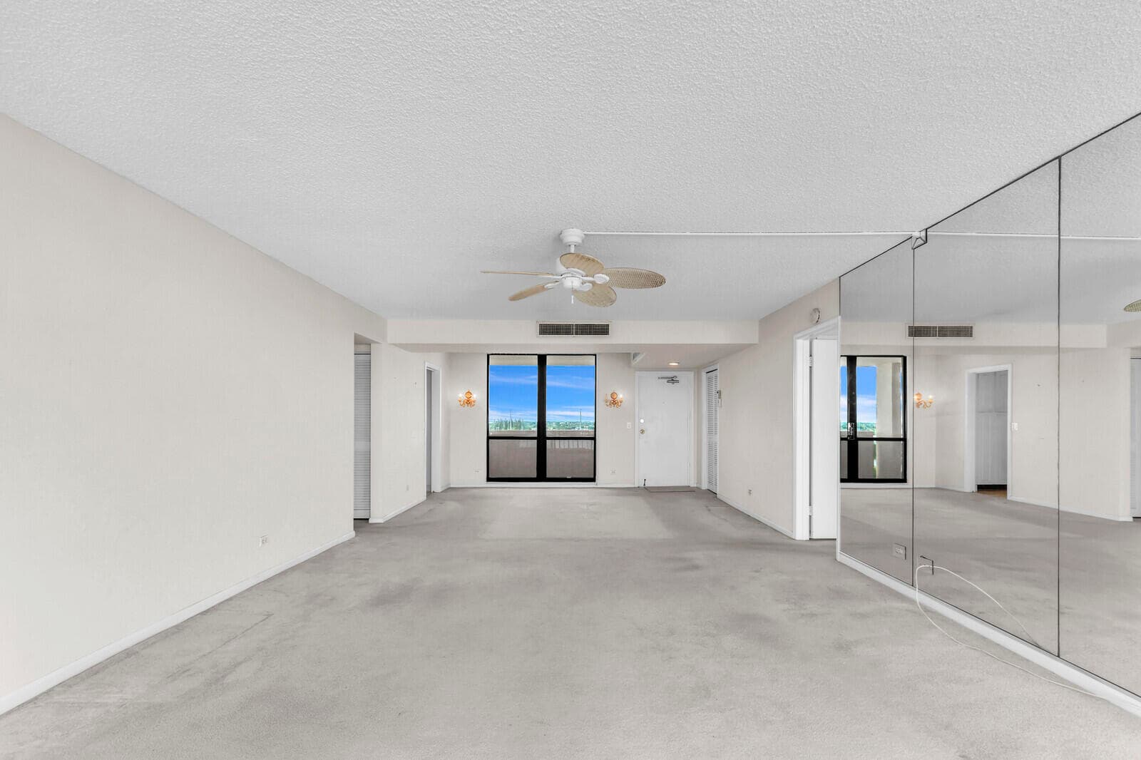 132 Lakeshore Drive 1117, North Palm Beach, FL 33408 — photo 9 of 35