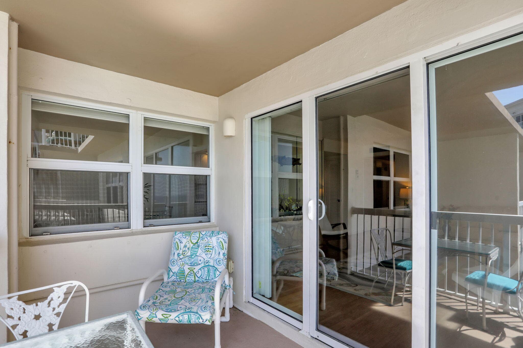 1069 Hillsboro Mile, Unit 705, Hillsboro Beach, FL 33062 — photo 17 of 43