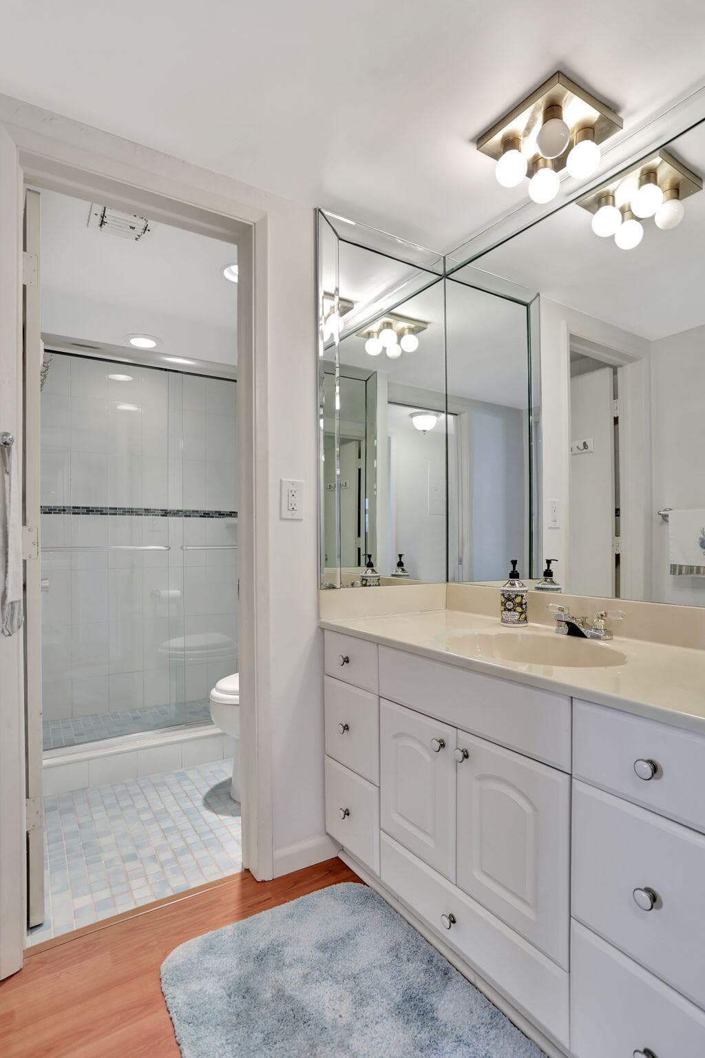 1069 Hillsboro Mile, Unit 705, Hillsboro Beach, FL 33062 — photo 10 of 43