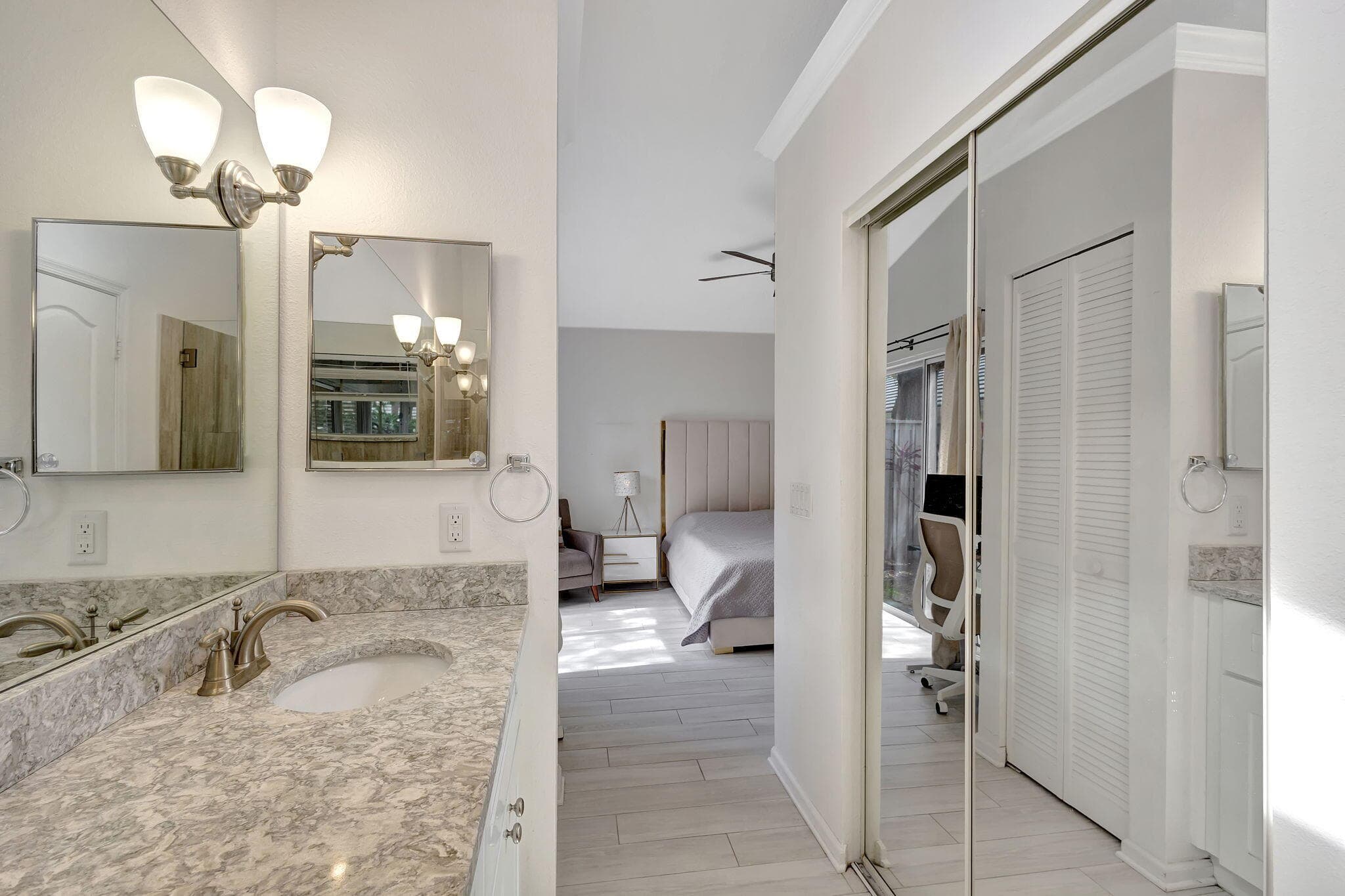 15 Admirals Court, Palm Beach Gardens, FL 33418 — photo 19 of 25