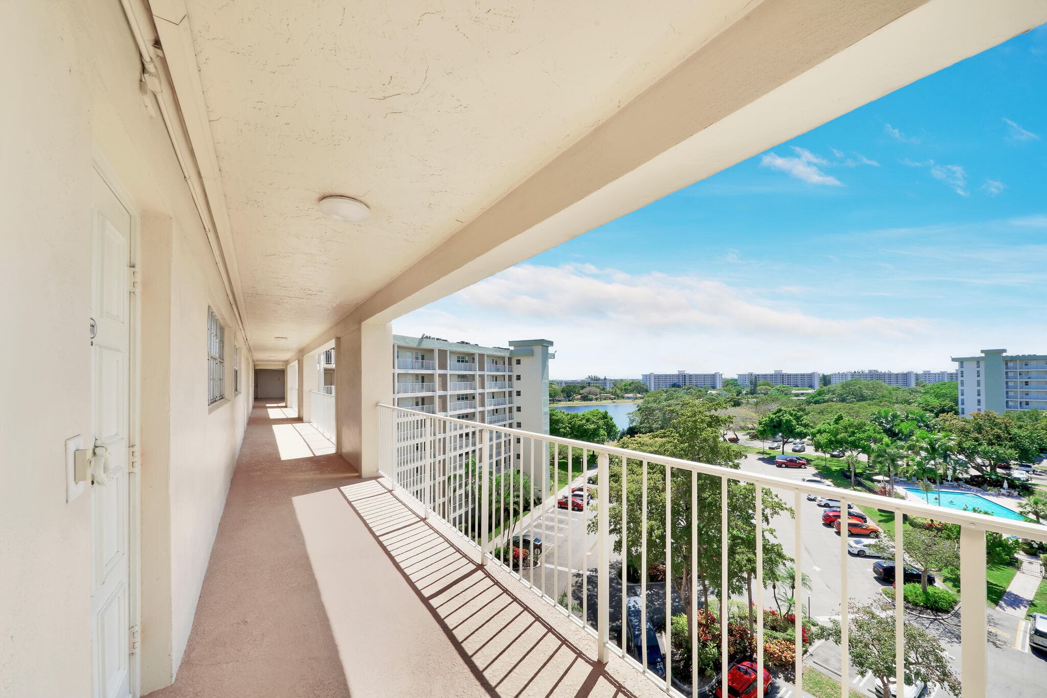 2940 N Course Drive 811, Pompano Beach, FL 33069 — photo 26 of 30
