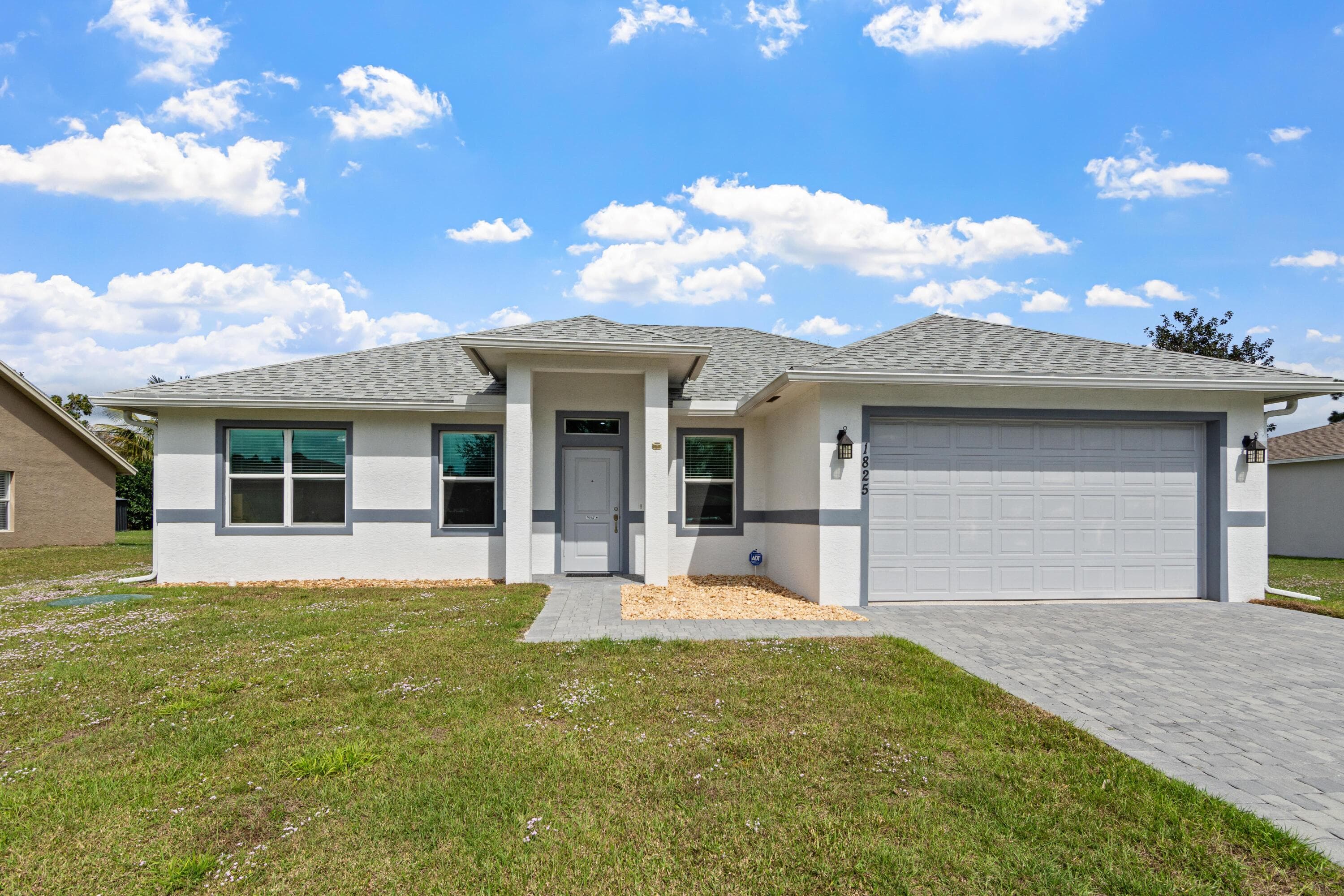 1825 SW Effland Avenue, Port St. Lucie, FL 34953 — photo 1 of 38