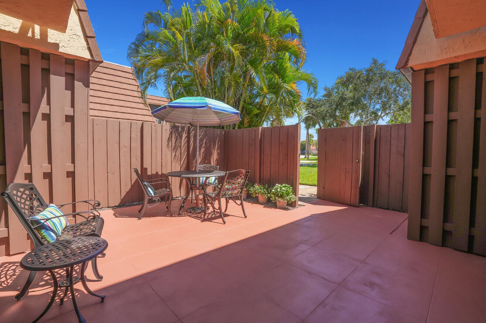 825 Center Street 14a, Jupiter, FL 33458 — photo 5 of 58