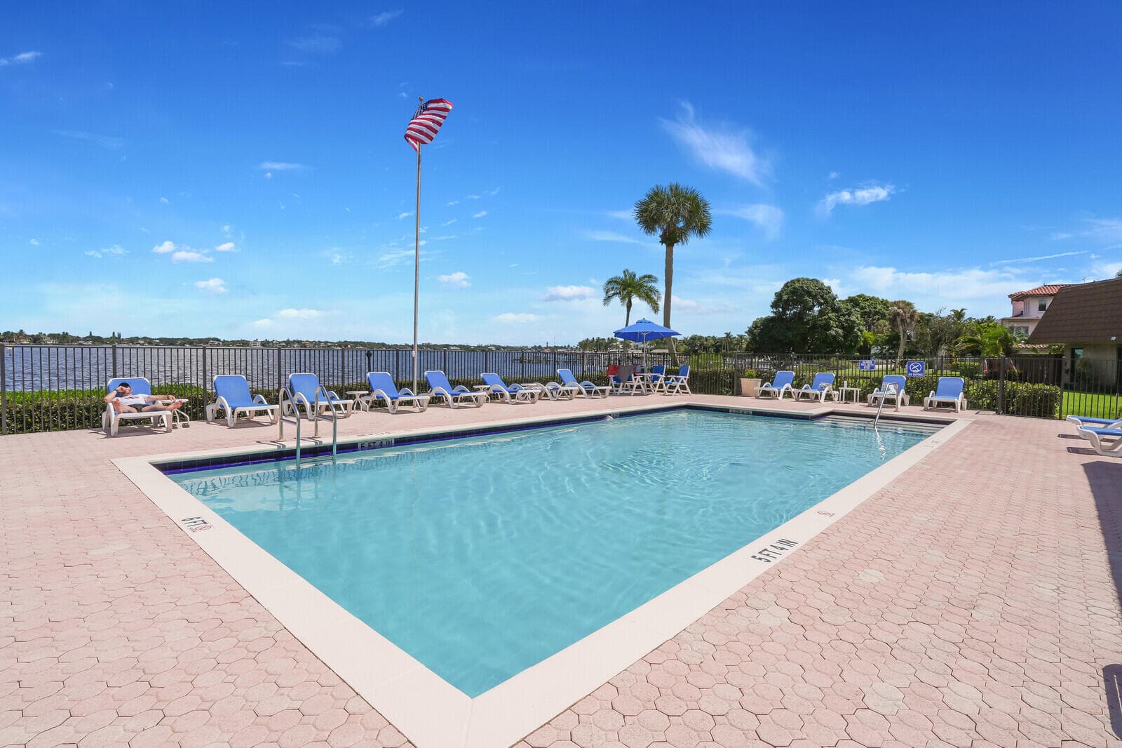 825 Center Street 14a, Jupiter, FL 33458 — photo 37 of 58