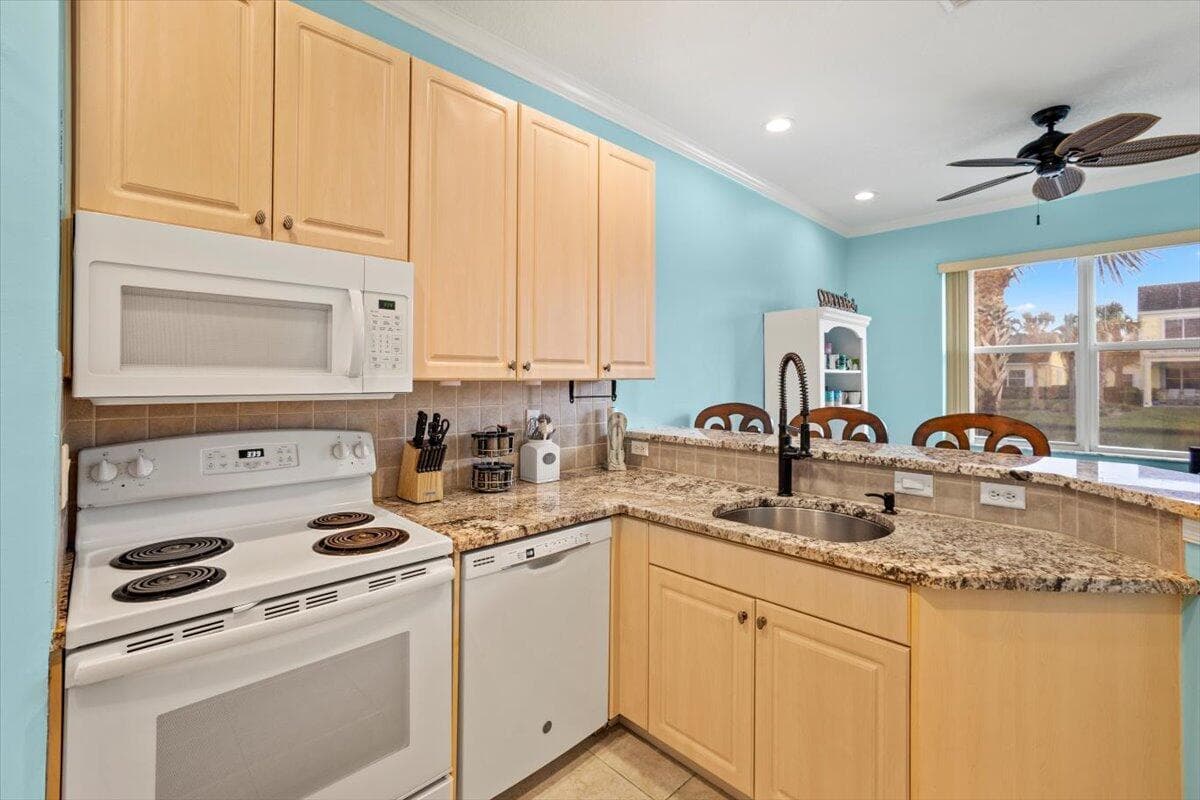 505 Mariner Bay Boulevard, Fort Pierce, FL 34949 — photo 32 of 70