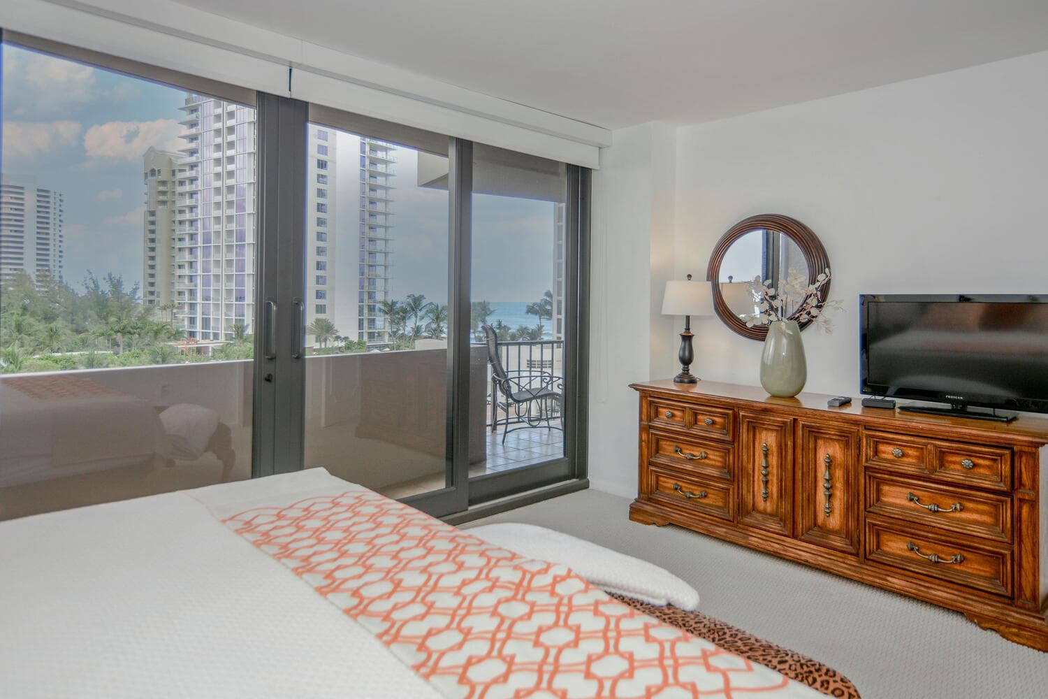 4200 N Ocean Drive 2-605, Singer Island, FL 33404 — photo 19 of 41