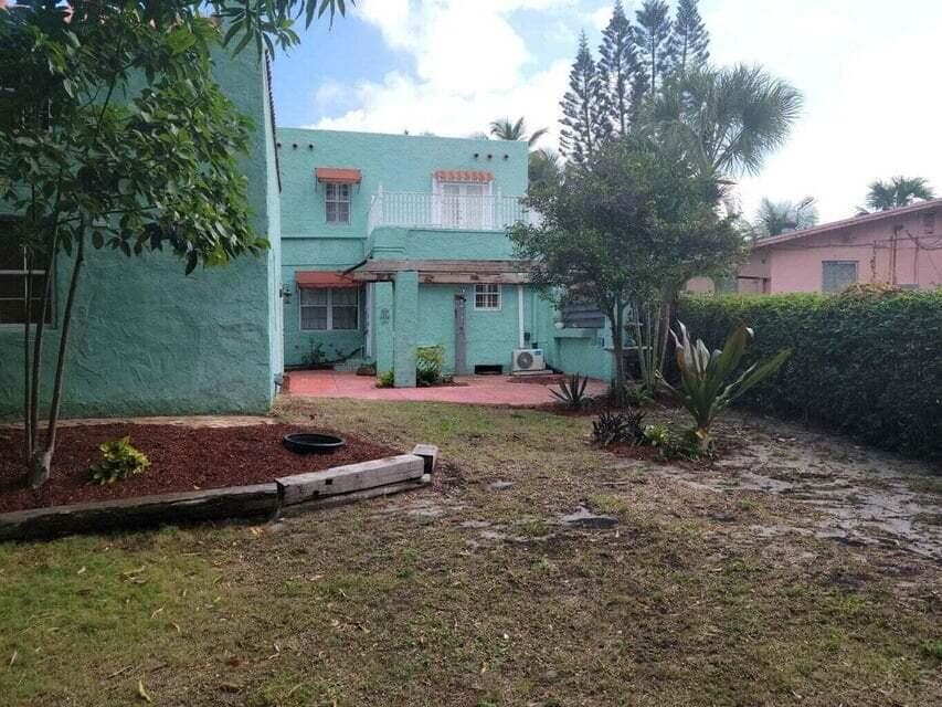121 S B Street, Lake Worth Beach, FL 33460 — photo 3 of 30