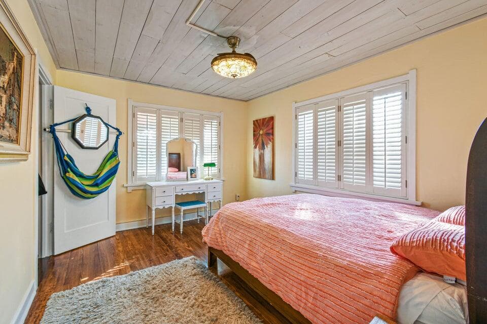 121 S B Street, Lake Worth Beach, FL 33460 — photo 19 of 30