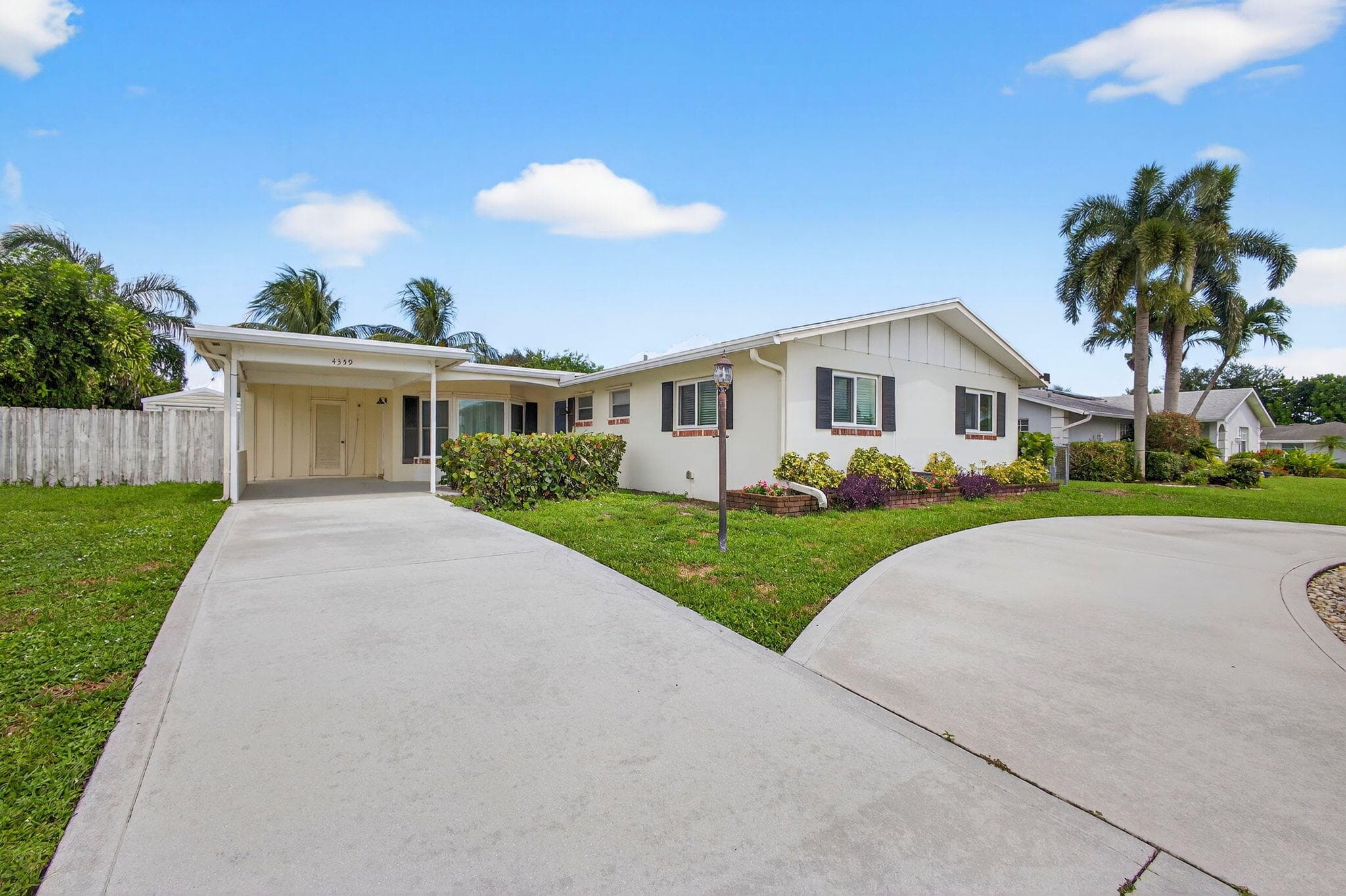 4359 Gardenia Drive, Palm Beach Gardens, FL 33410 — photo 10 of 51