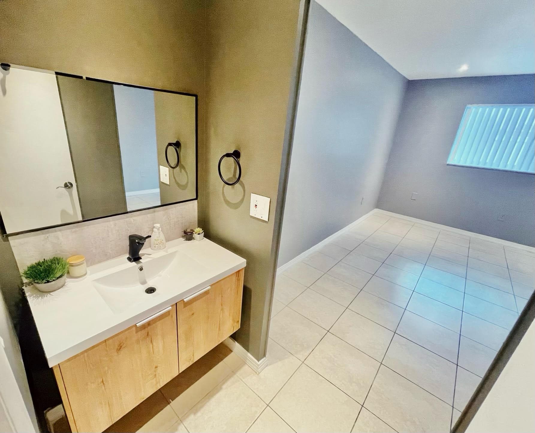 1410 S Federal Highway 205, Lake Worth Beach, FL 33460 — photo 8 of 11