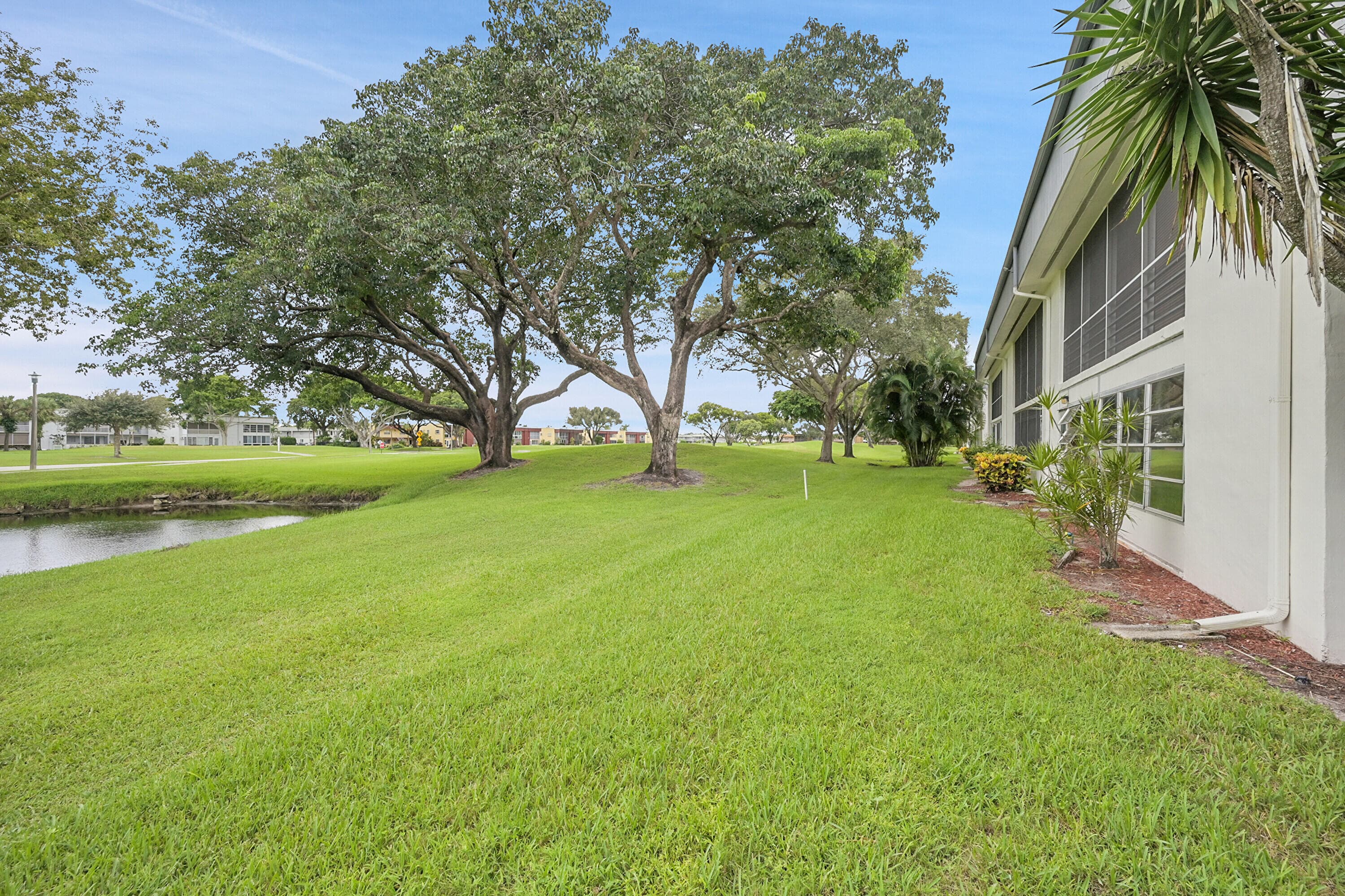 497 Piedmont K, Delray Beach, FL 33484 — photo 24 of 43
