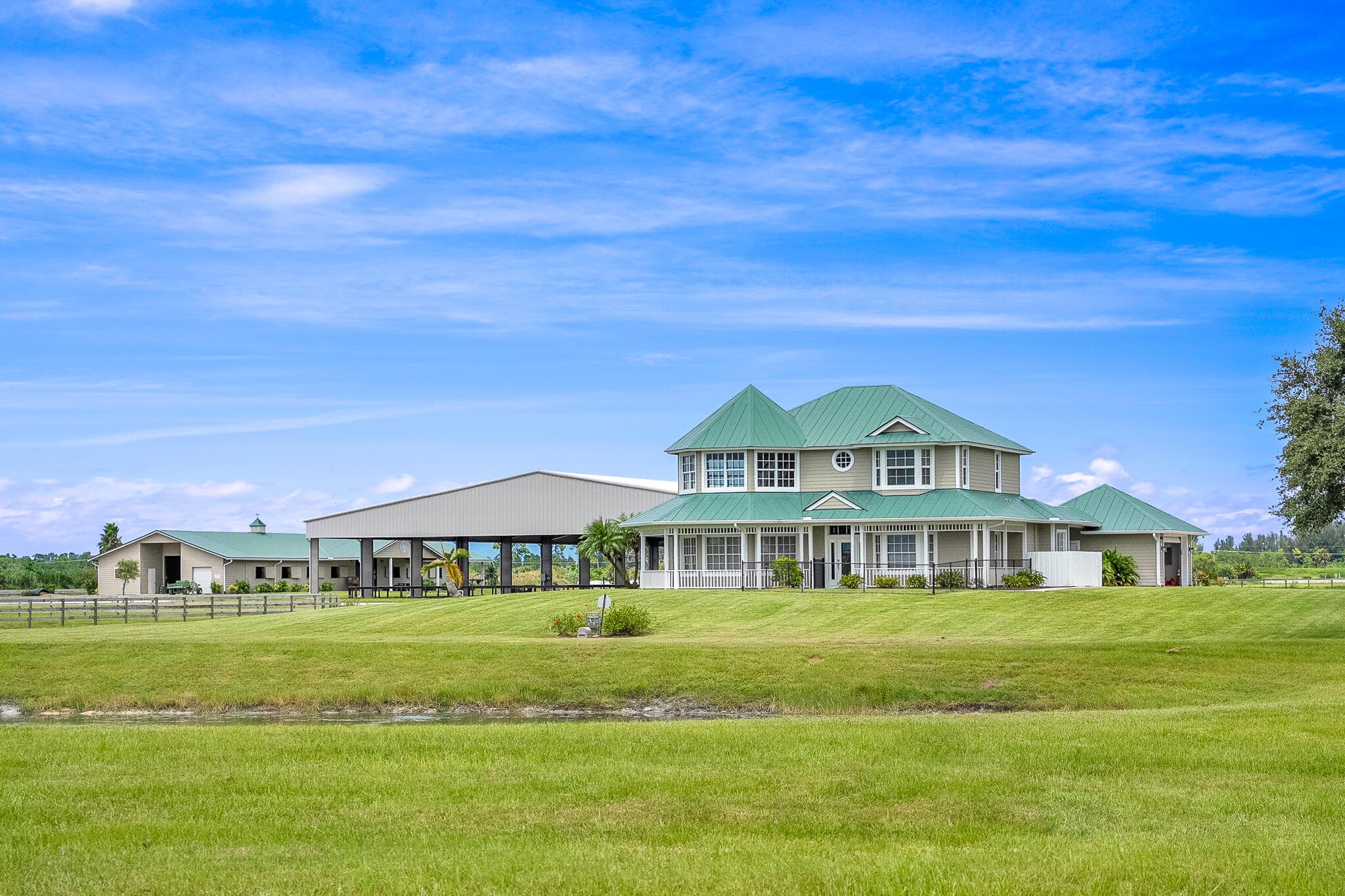 13700 SW Groveside Drive, Stuart, FL 34997 — photo 4 of 73