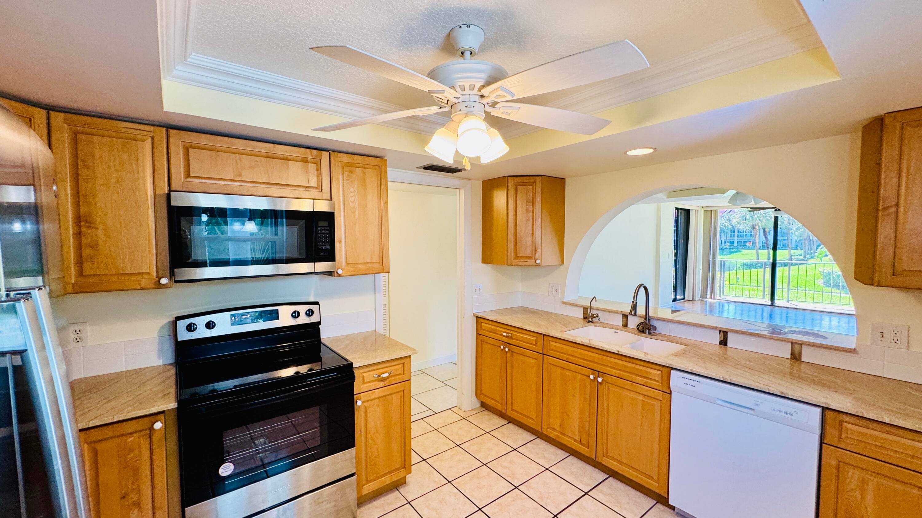 7030 Half Moon Circle 121, Hypoluxo, FL 33462 — photo 60 of 74