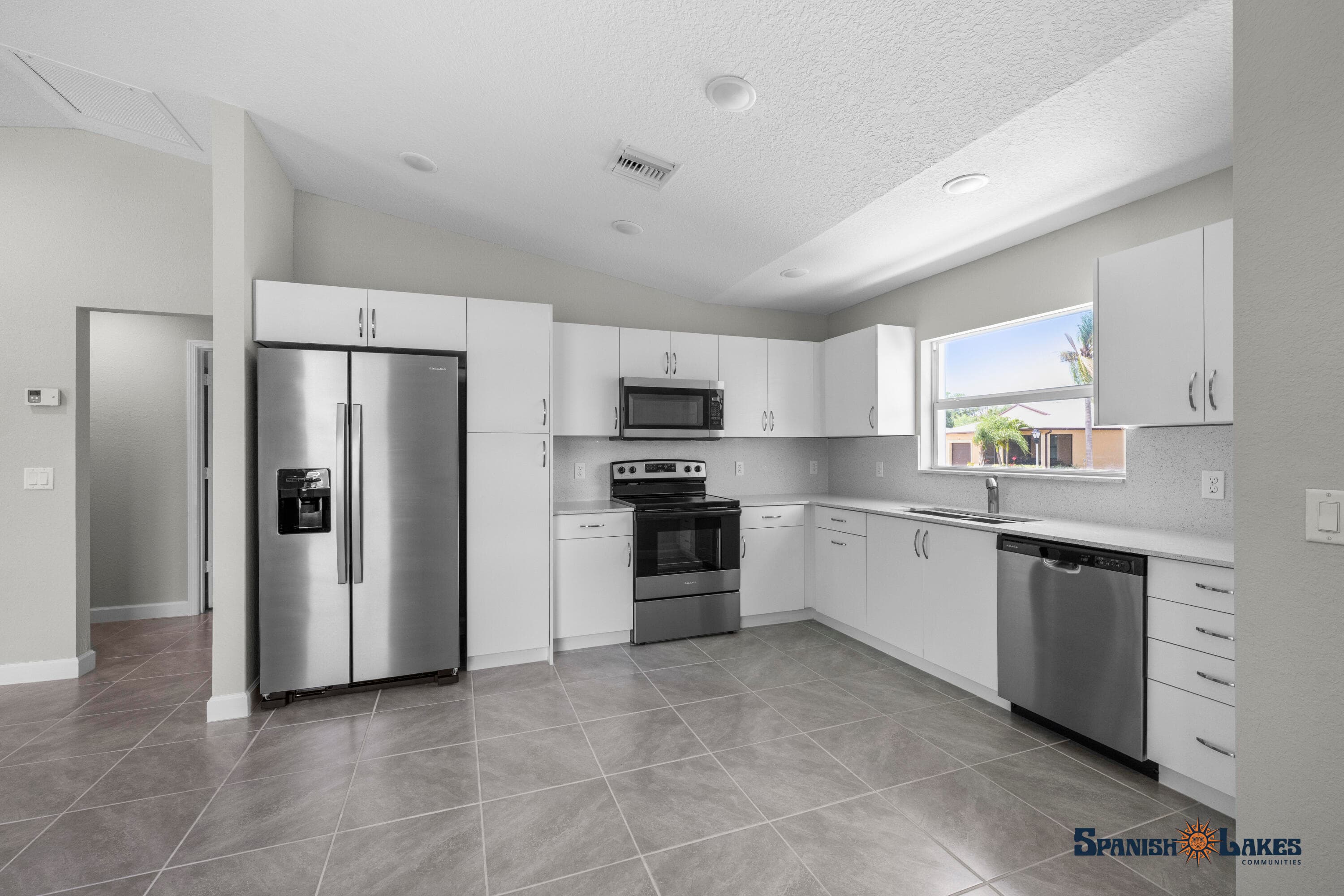 4 Rio De Palmas, Fort Pierce, FL 34951 — photo 4 of 22