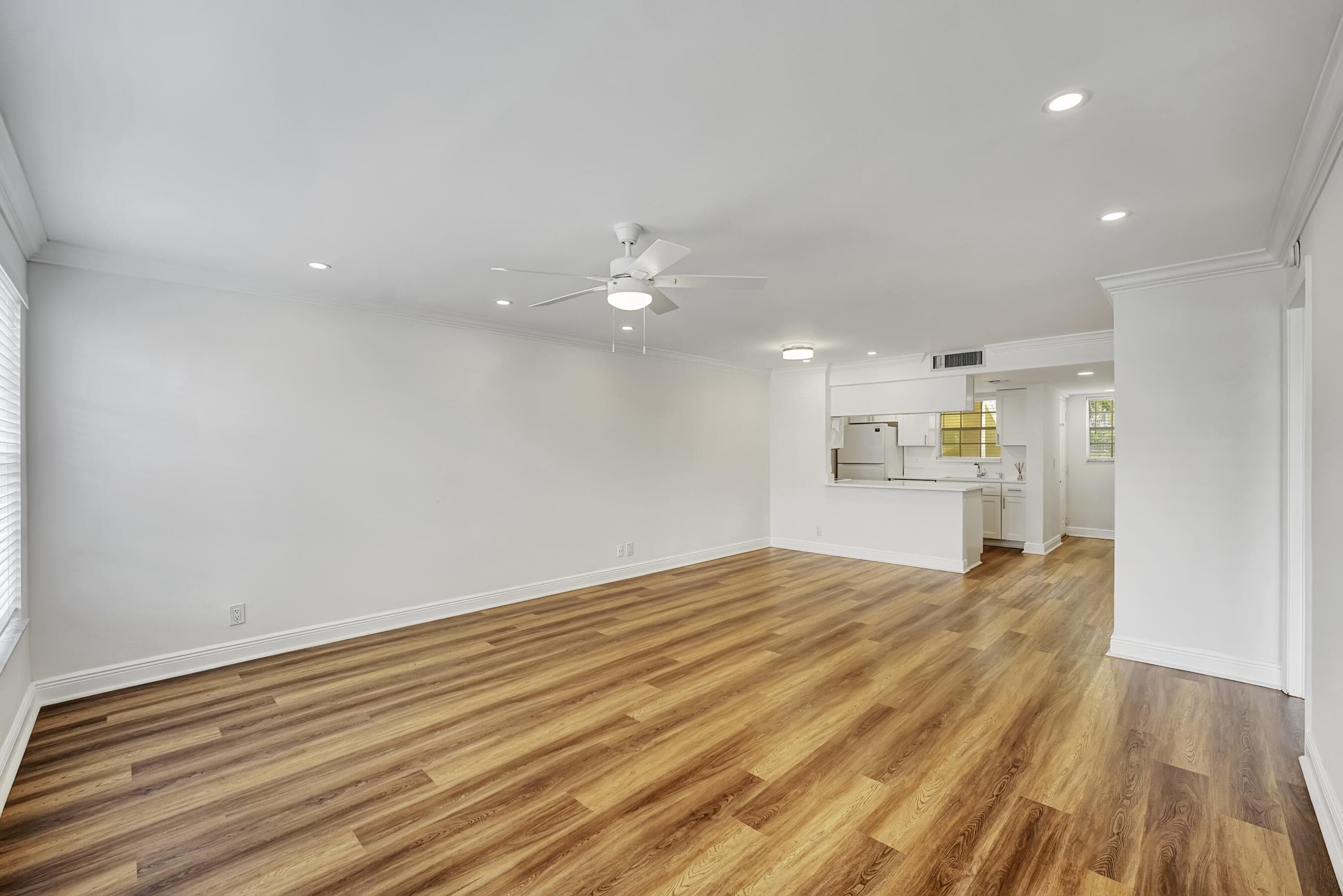 6315 La Costa Drive A, Boca Raton, FL 33433 — photo 13 of 38