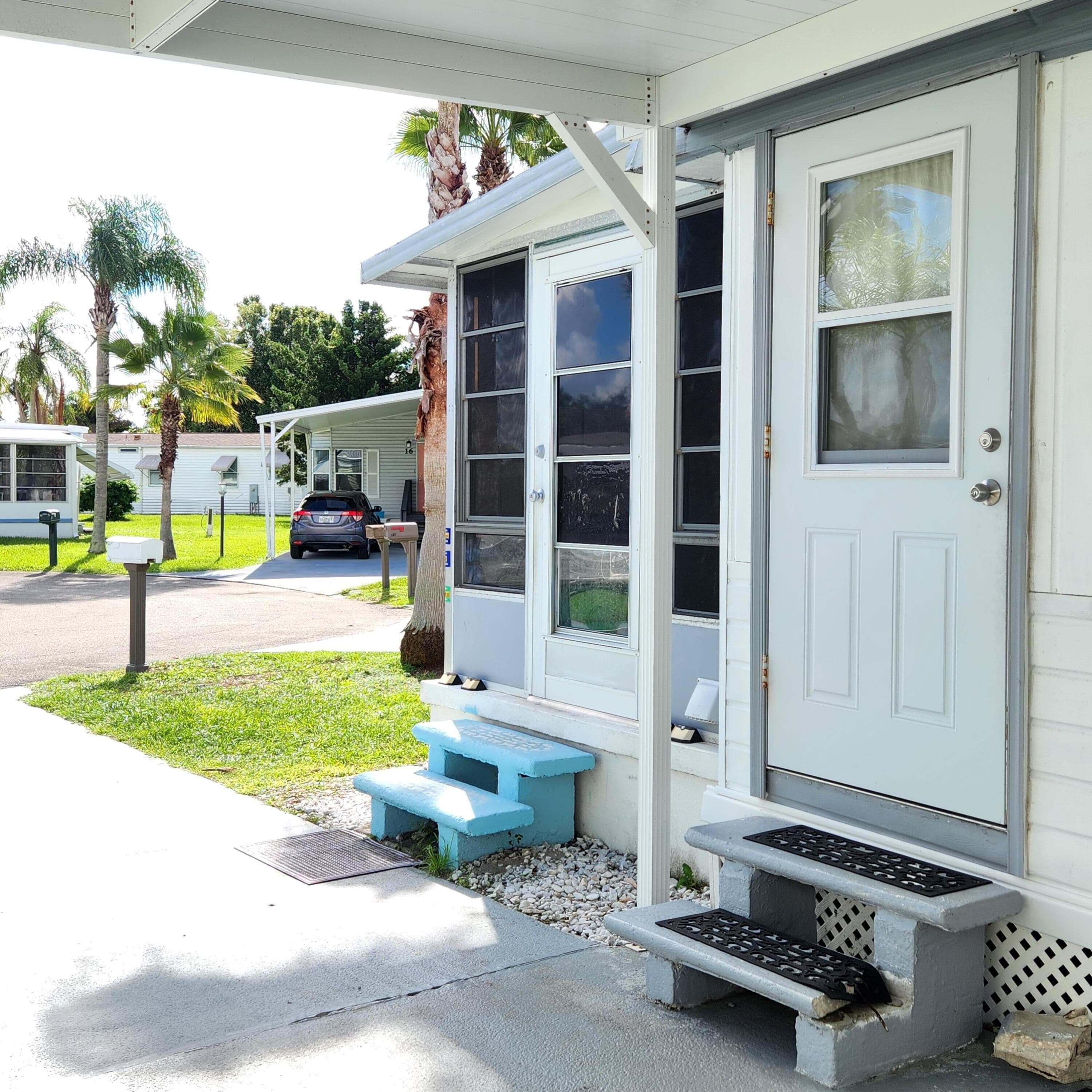 15 Indigo Lane, Port St. Lucie, FL 34952 — photo 5 of 34