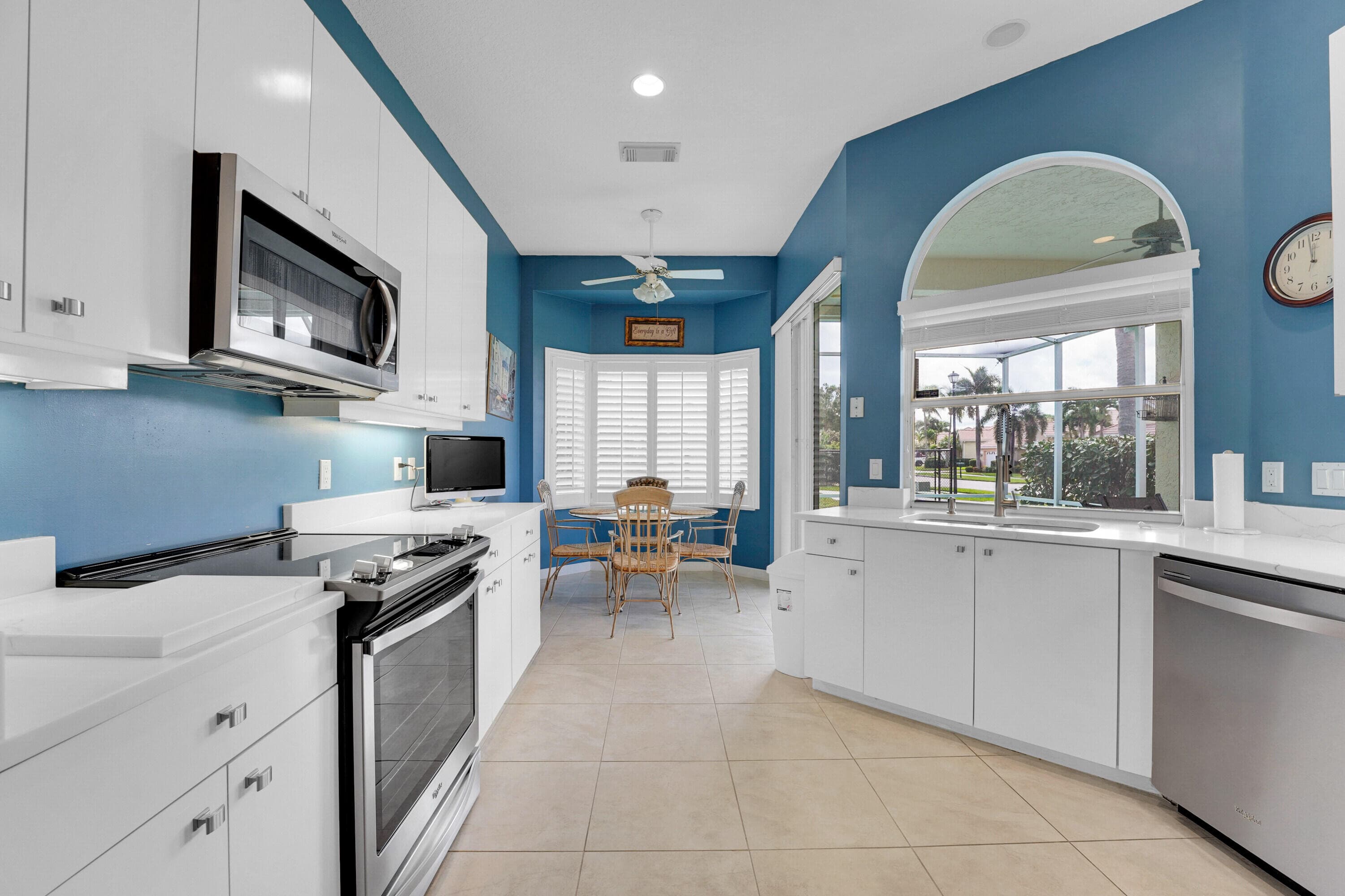 627 SW Saint Thomas Cove, Port St. Lucie, FL 34986 — photo 6 of 41