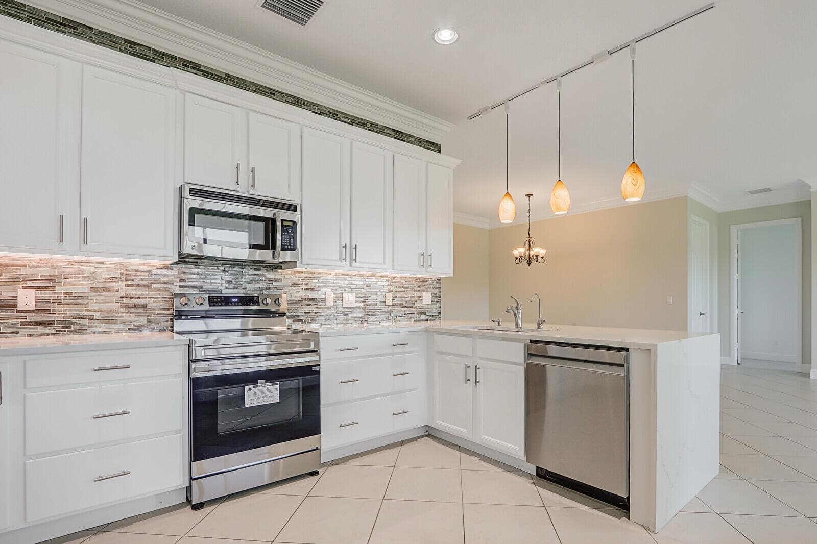 10007 SW Ambrose Way, Port St. Lucie, FL 34986 — photo 18 of 51