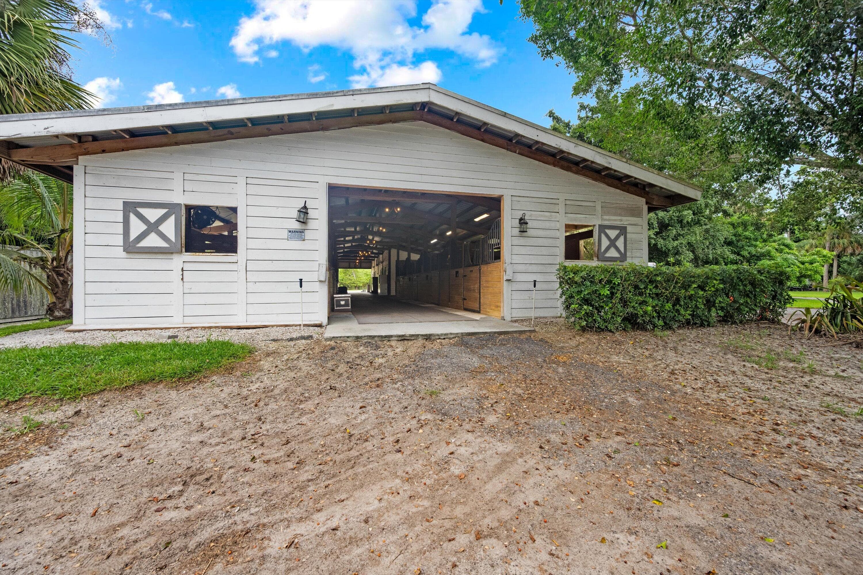 2915 Doe Trail, The Acreage, FL 33470 — photo 8 of 47