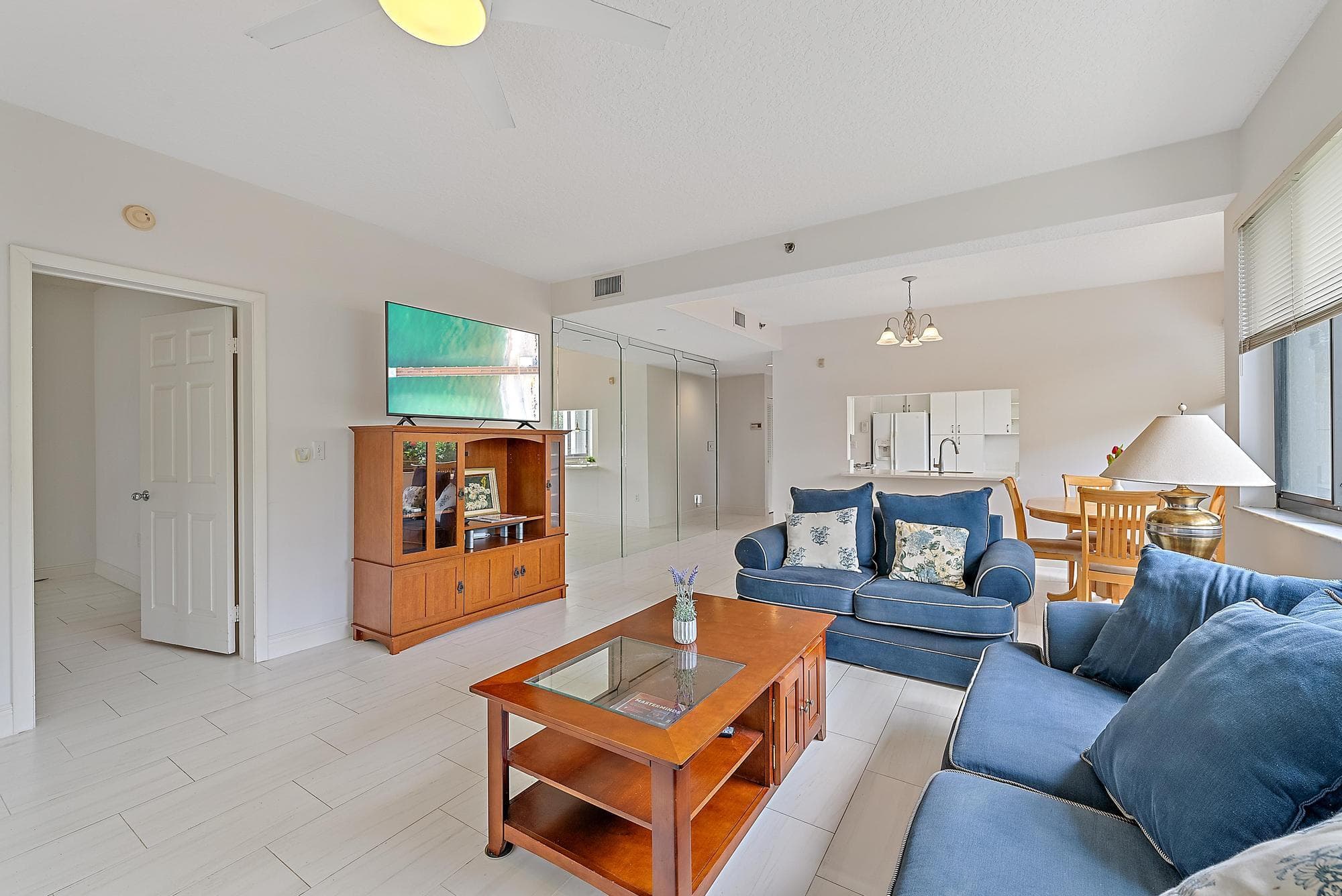 811 Oak Harbour Drive, Juno Beach, FL 33408 — photo 8 of 48
