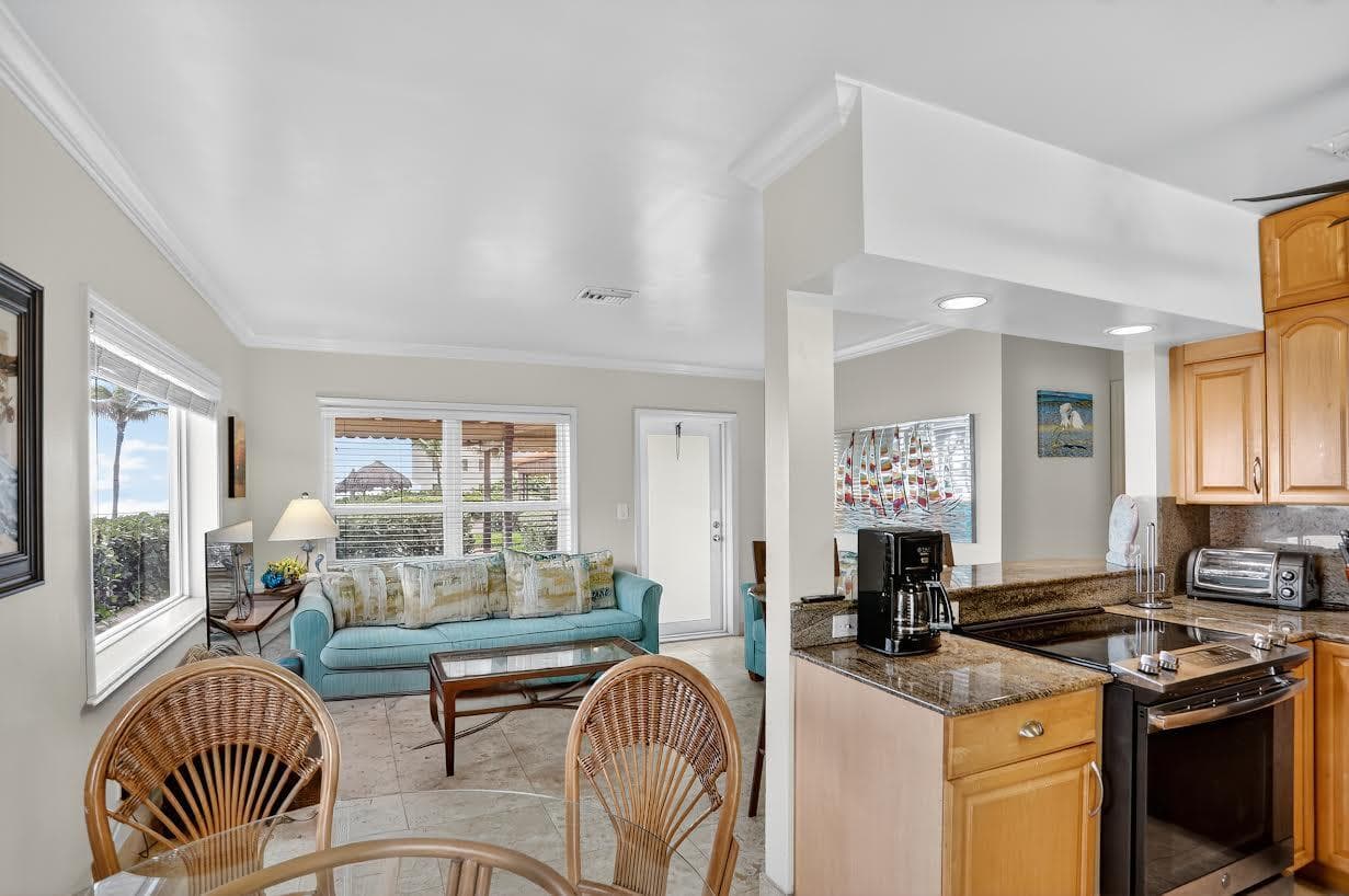 1225 Hillsboro Mile B2, Hillsboro Beach, FL 33062 — photo 17 of 76