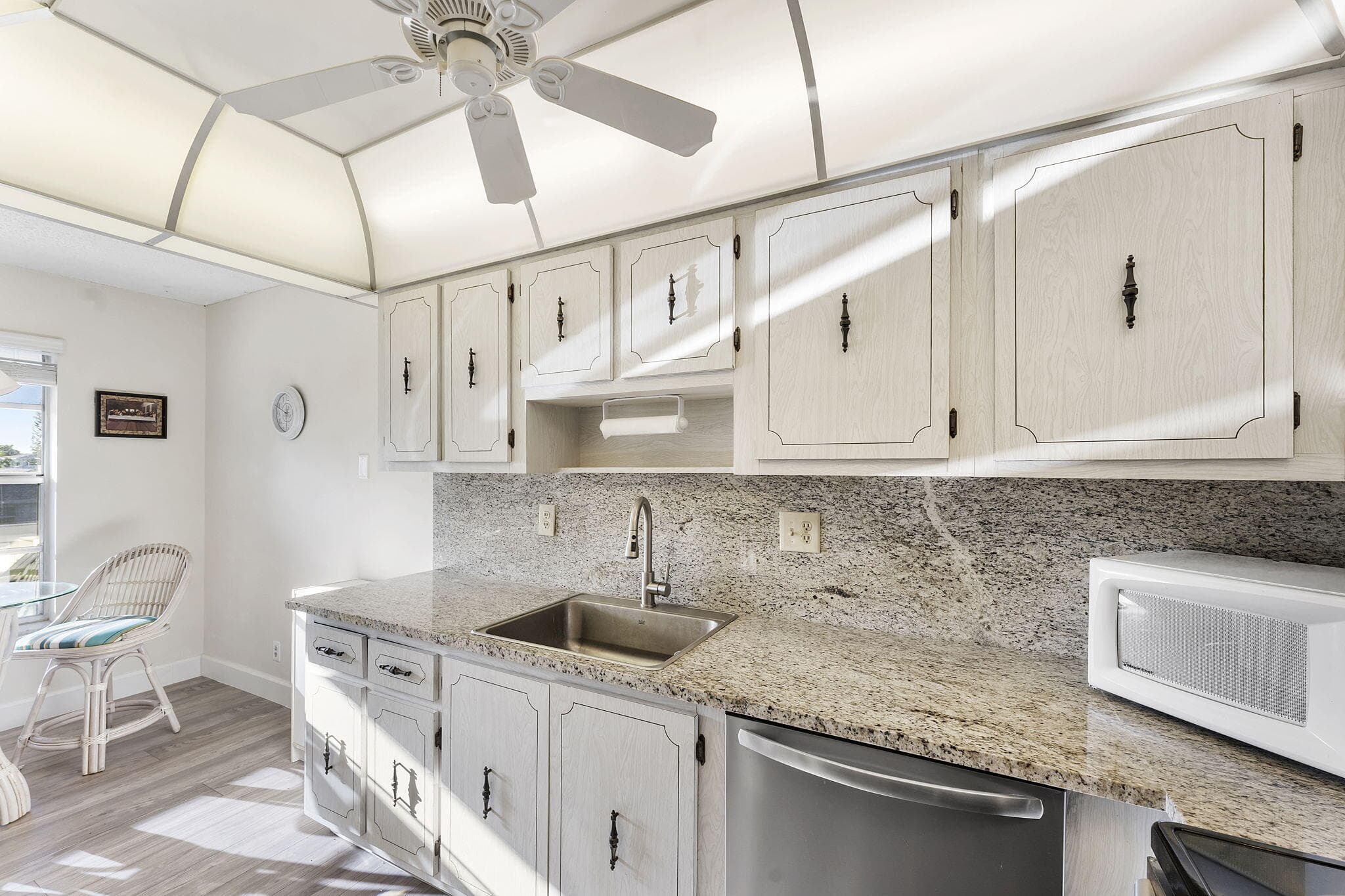 1050 Citrus 202, Delray Beach, FL 33445 — photo 10 of 26