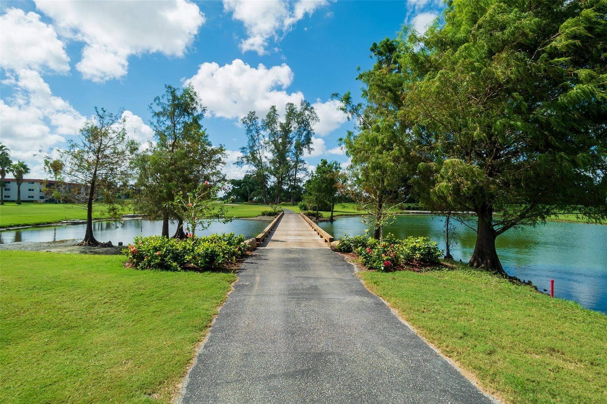 9523 S Hollybrook Lake Drive 107, Pembroke Pines, FL 33025 — photo 37 of 72