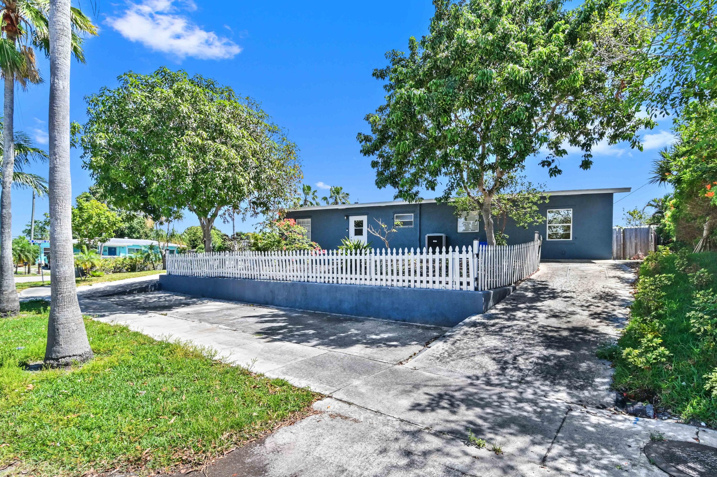 1032 W Jennings Street, Lantana, FL 33462 — photo