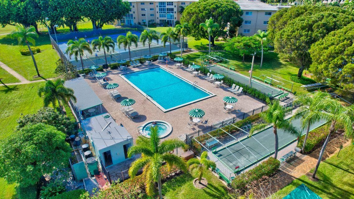 230 NE 26th Avenue 206, Boynton Beach, FL 33435 — photo 18 of 25