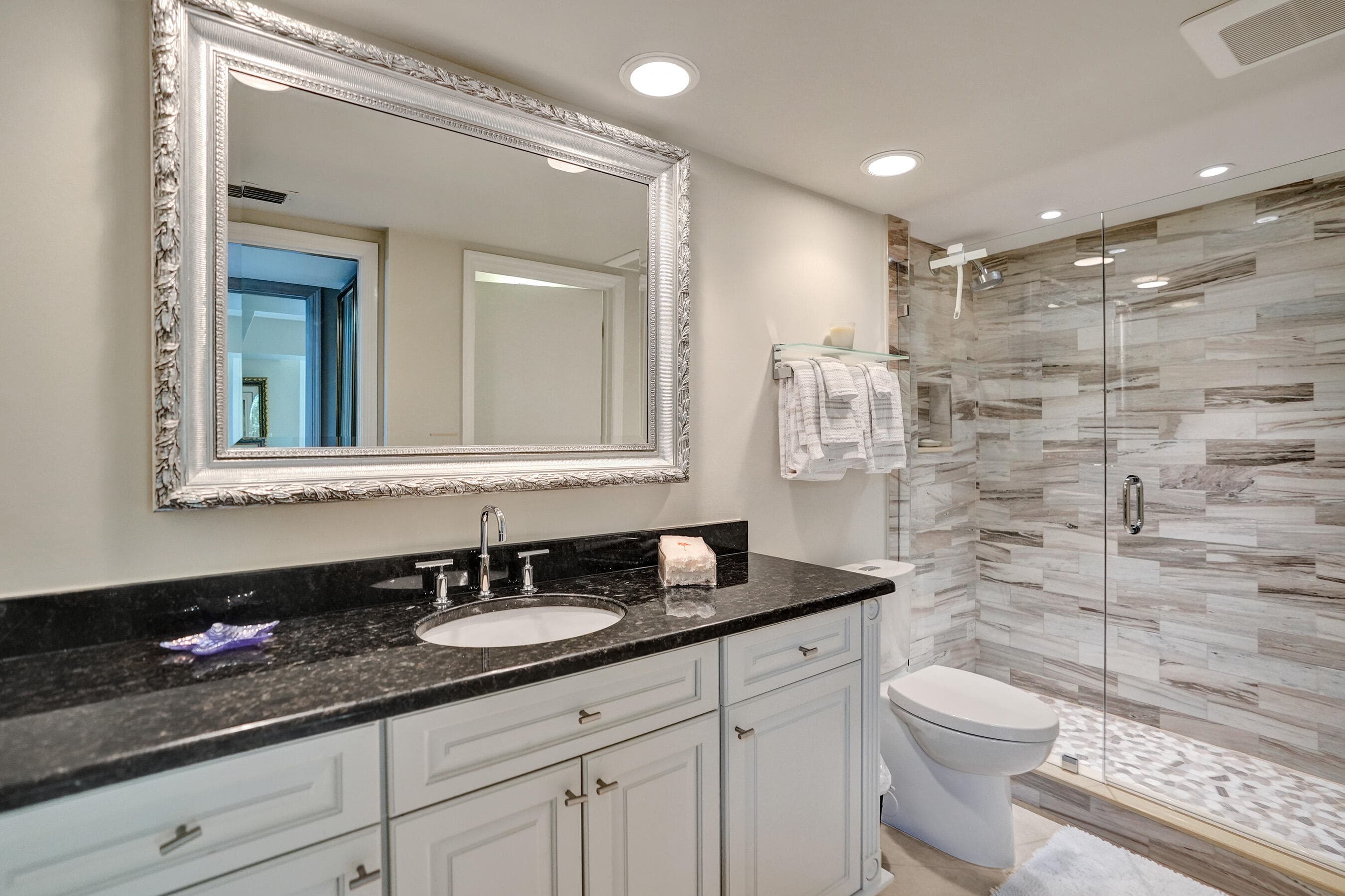 100 SE 5th Avenue 406, Boca Raton, FL 33432 — photo 18 of 34
