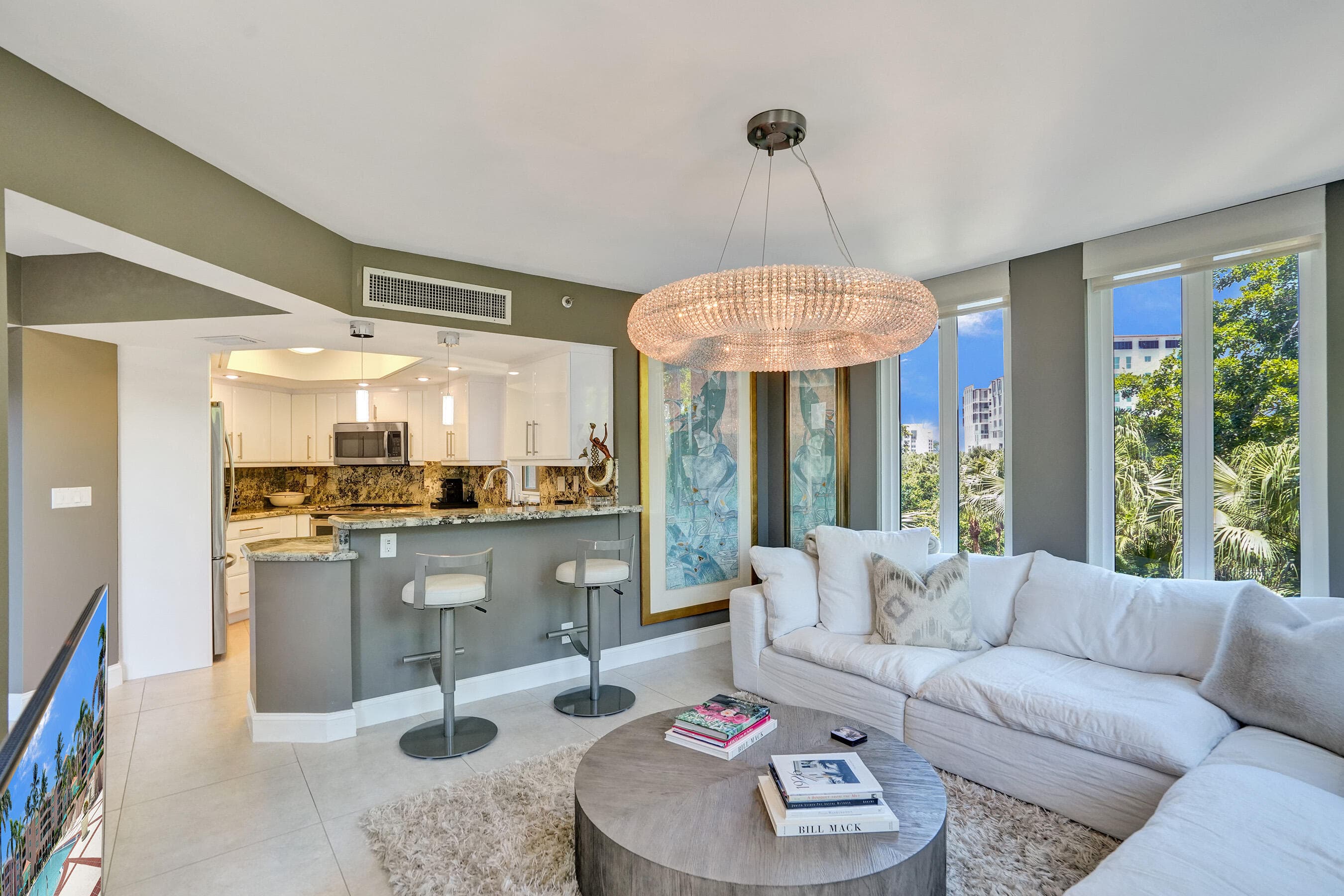 100 SE 5th Avenue 406, Boca Raton, FL 33432 — photo 4 of 34