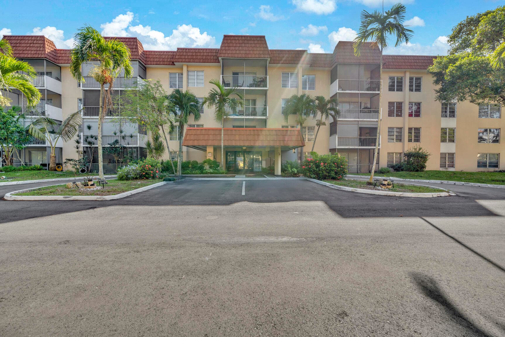 4166 Inverrary Drive 304, Lauderhill, FL 33319 — photo 1 of 32