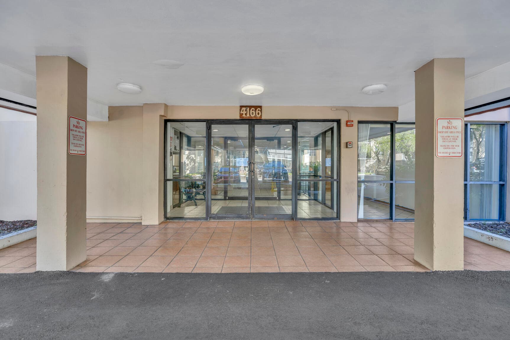 4166 Inverrary Drive 304, Lauderhill, FL 33319 — photo 11 of 32