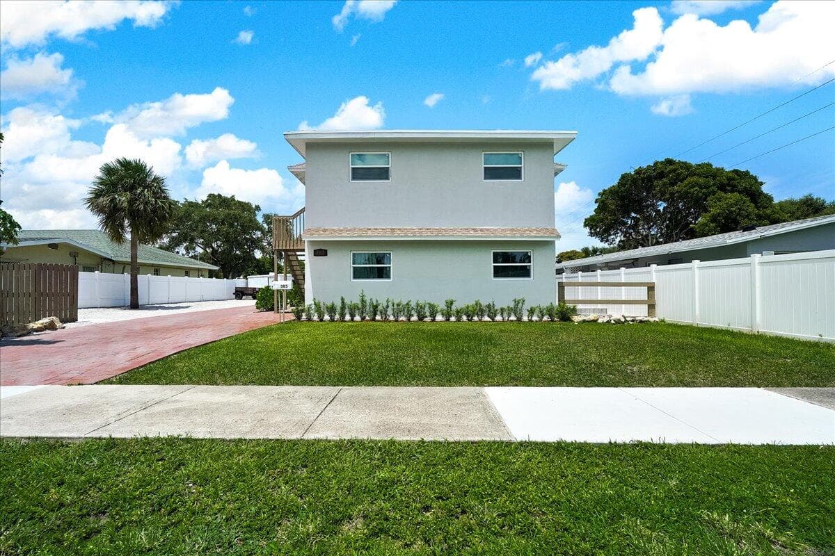 305 Cypress Drive E 1,2,3,4,5, Lake Park, FL 33403 — photo 2 of 53