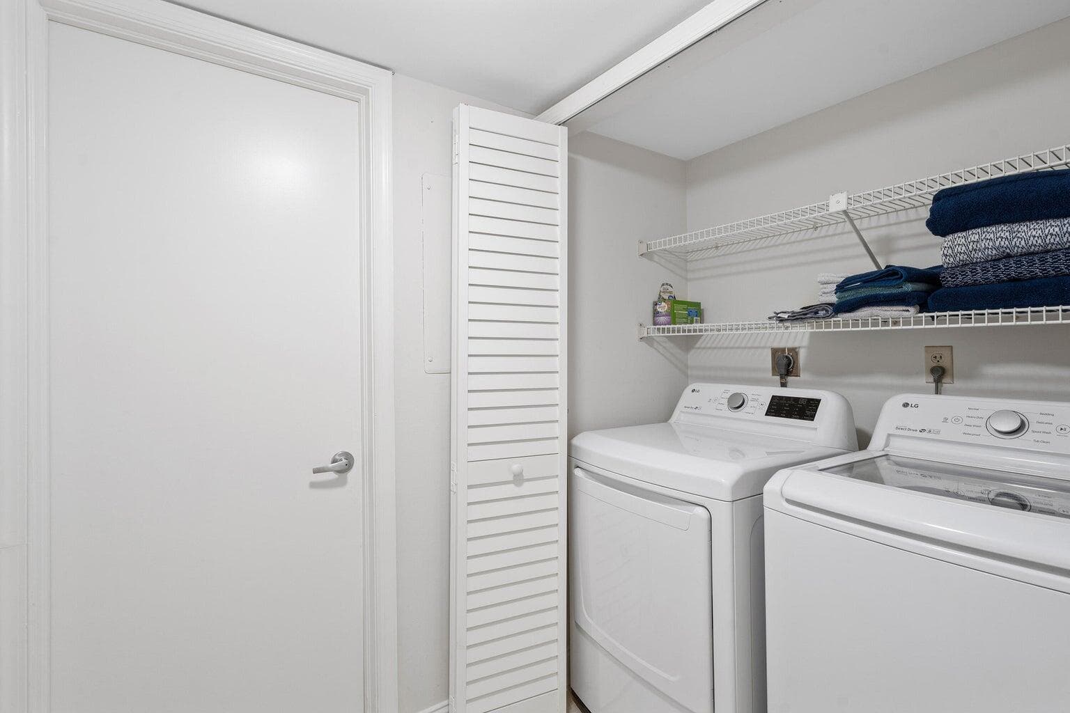 700 Uno Lago Drive 303, Juno Beach, FL 33408 — photo 12 of 17