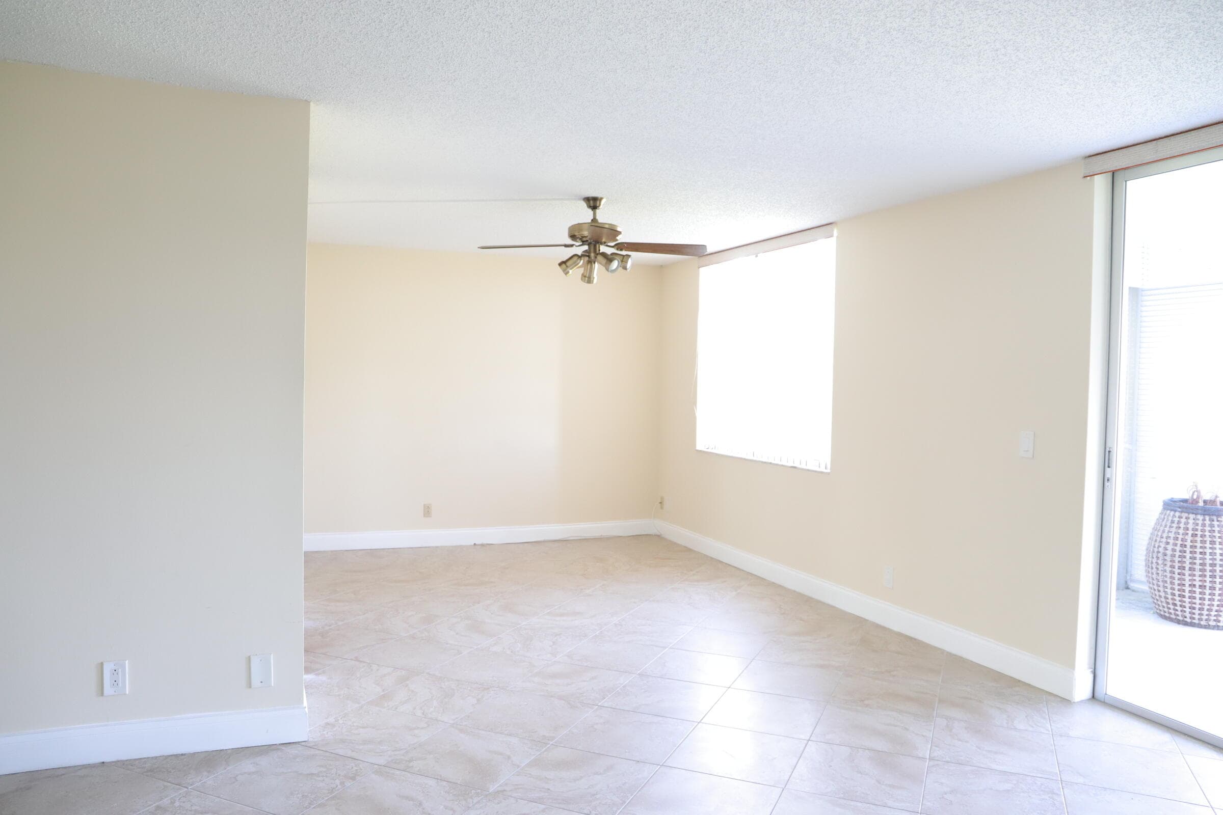 6400 NW 2nd Avenue 423, Boca Raton, FL 33487 — photo 12 of 19