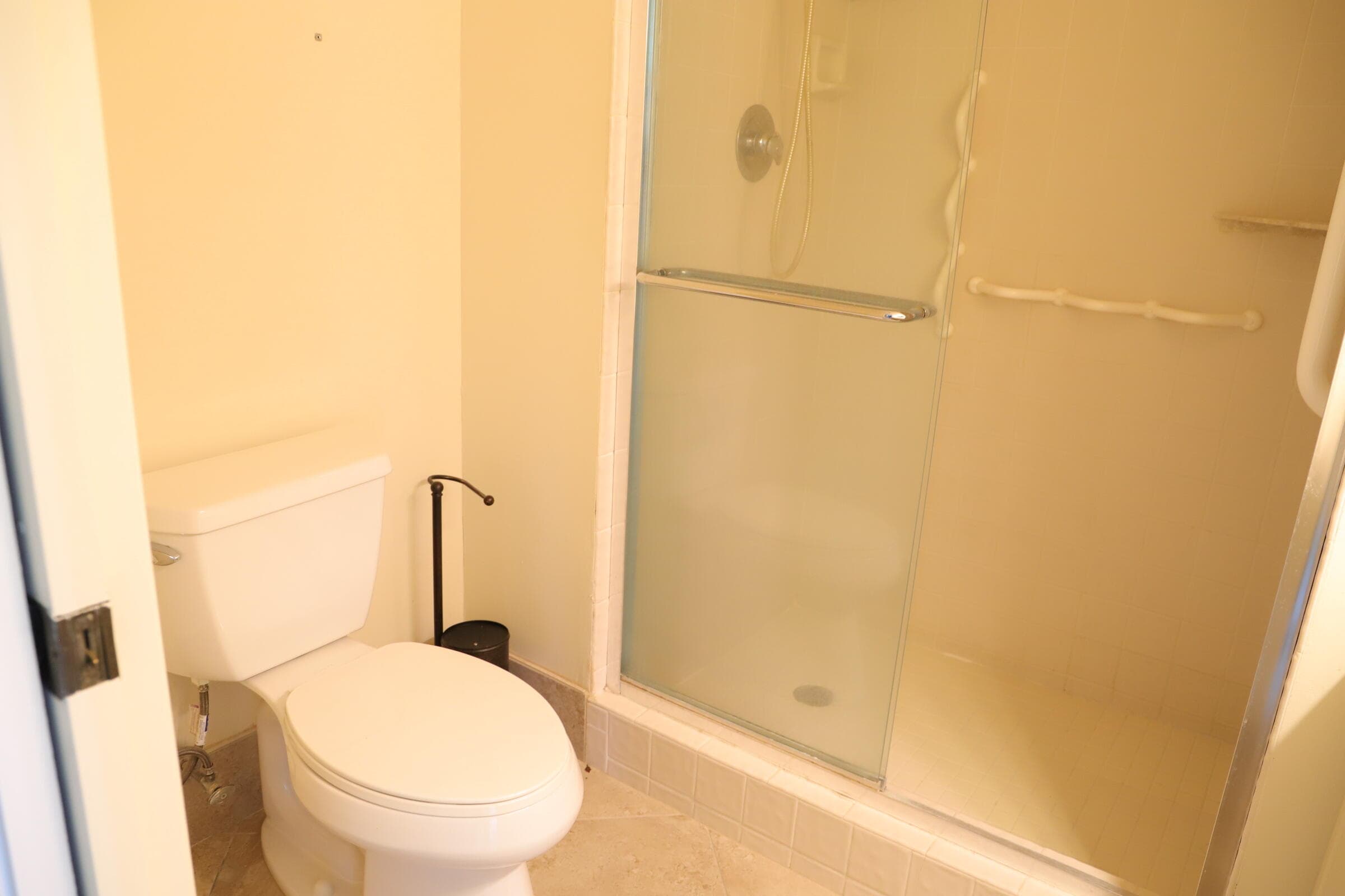 6400 NW 2nd Avenue 423, Boca Raton, FL 33487 — photo 14 of 19