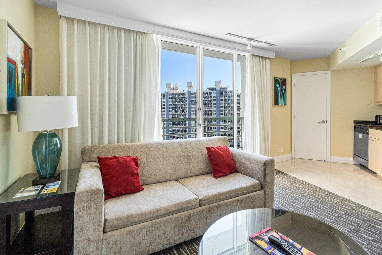 2670 E Sunrise Boulevard 1202, Fort Lauderdale, FL 33304 — photo 13 of 32