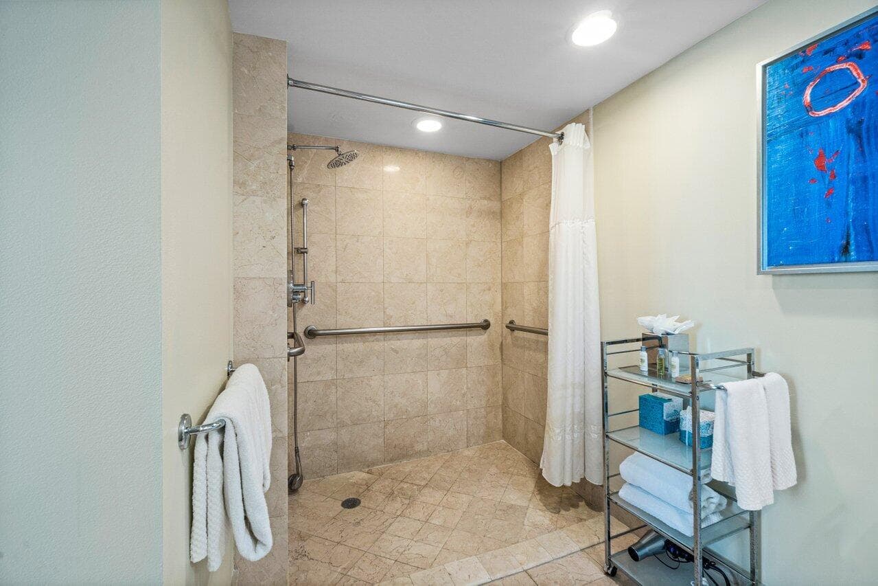 2670 E Sunrise Boulevard 1202, Fort Lauderdale, FL 33304 — photo 18 of 32