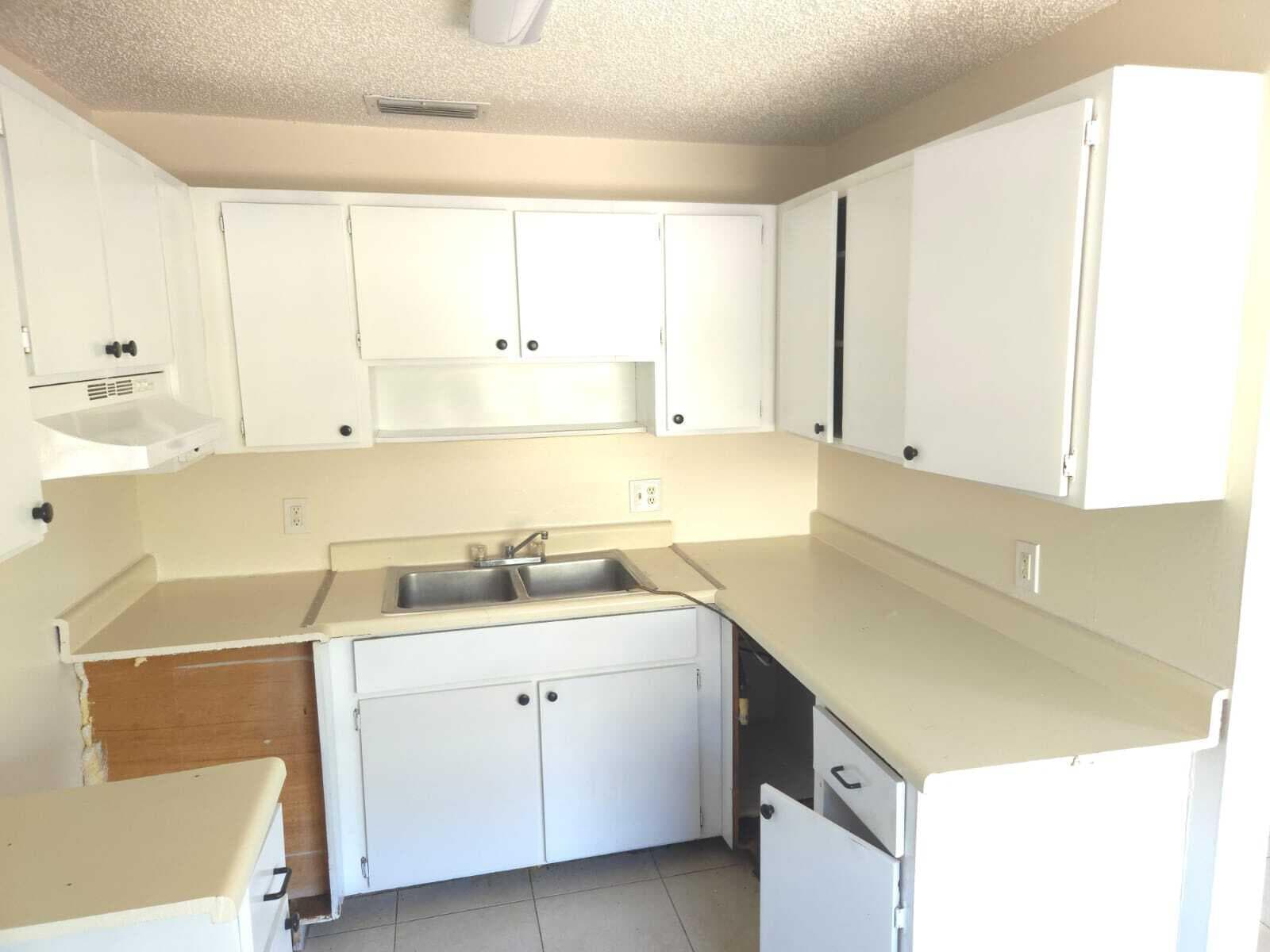 1740 2nd Avenue 202, Lake Worth Beach, FL 33460 — photo 12 of 24