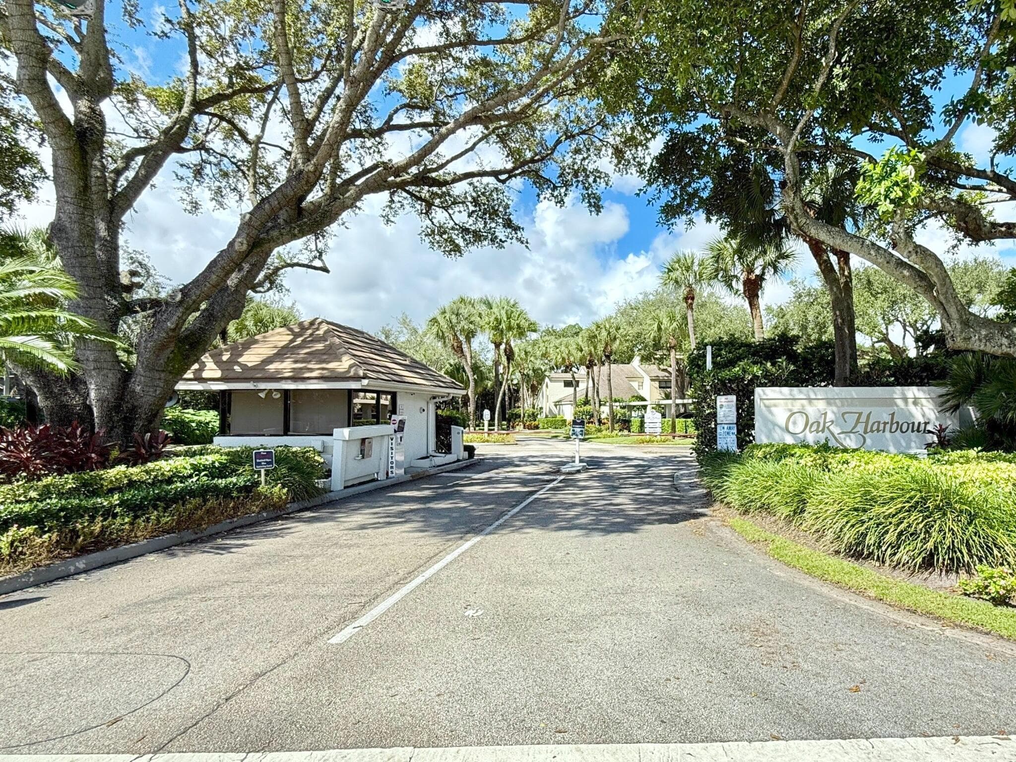 811 Oak Harbour Drive, Juno Beach, FL 33408 — photo 20 of 48
