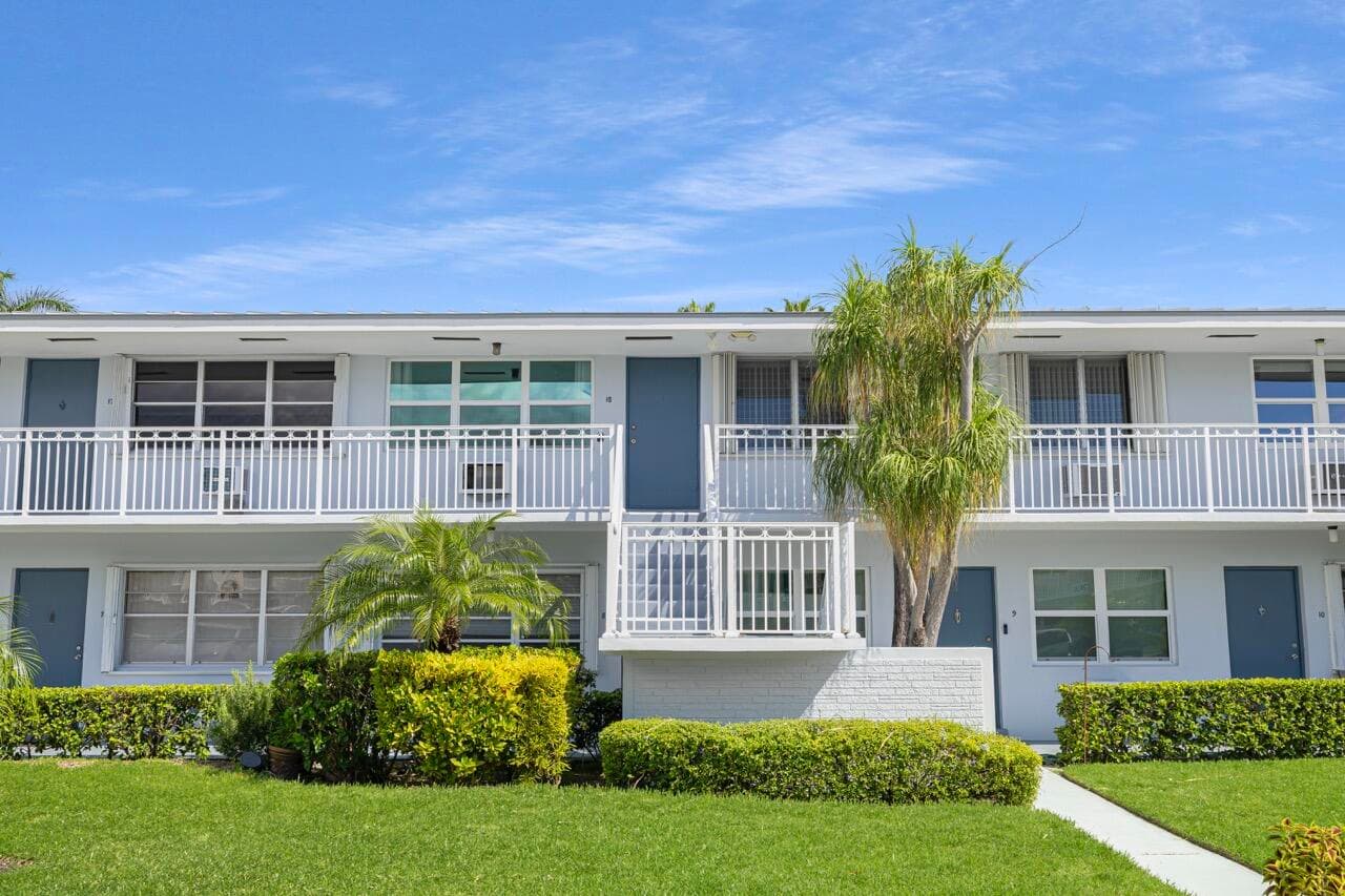 2420 S Federal Highway 18, Boynton Beach, FL 33435 — photo 3 of 34
