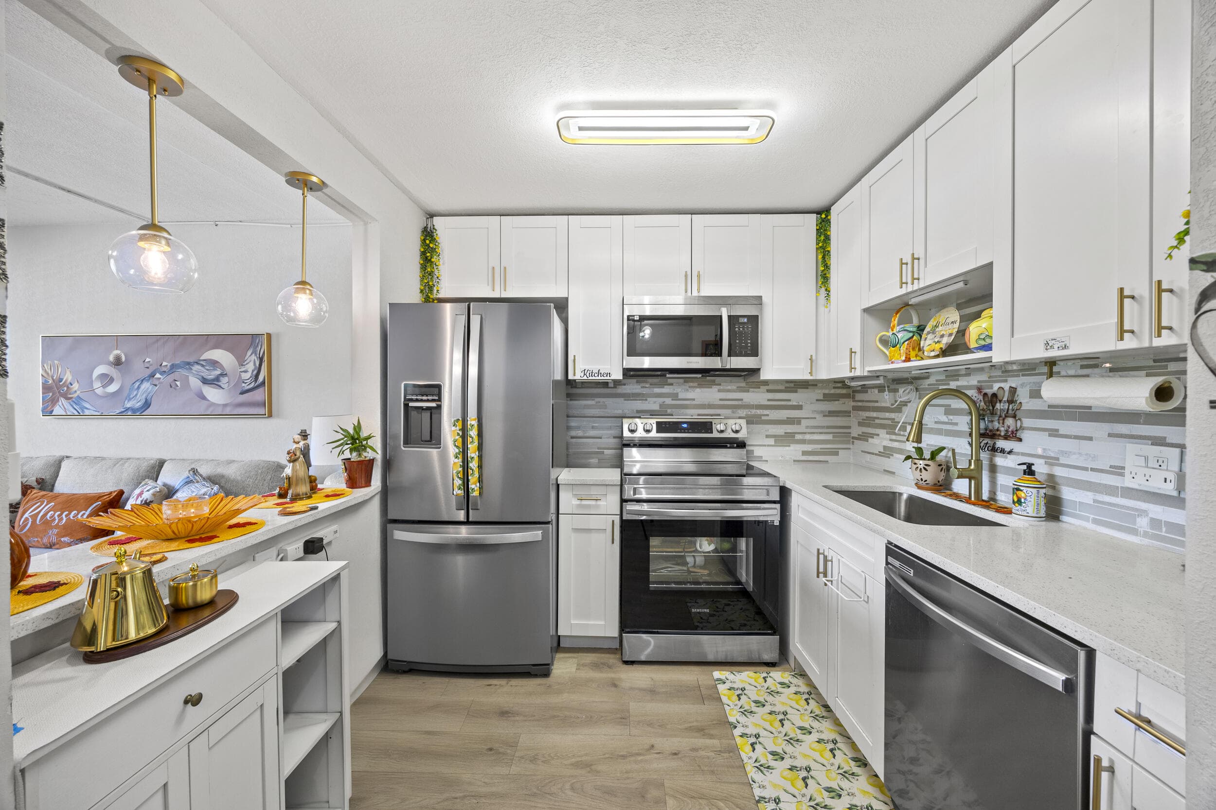 200 Village Green Circle E 202, Palm Springs, FL 33461 — photo 1 of 33
