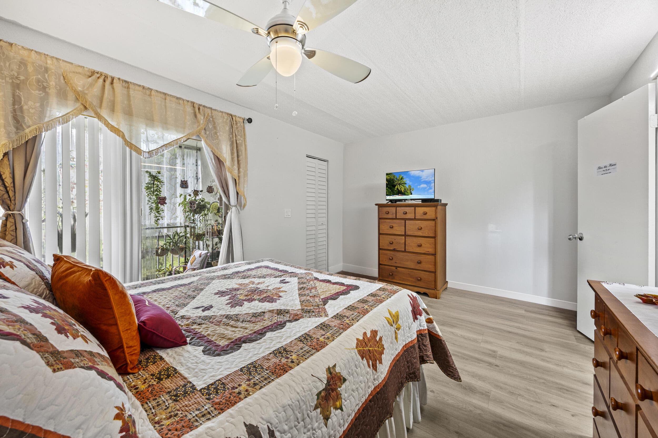 200 Village Green Circle E 202, Palm Springs, FL 33461 — photo 12 of 33