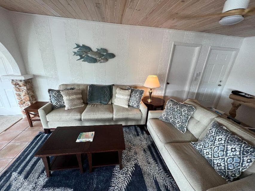 1540 Lantana Lane, Big Pine Key, FL 33043 — photo 2 of 13