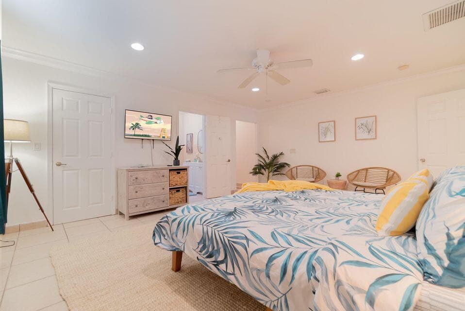 951 Green Street, West Palm Beach, FL 33405 — photo 20 of 45