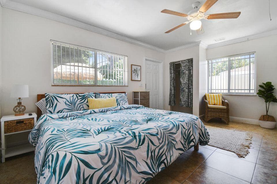 951 Green Street, West Palm Beach, FL 33405 — photo 29 of 45