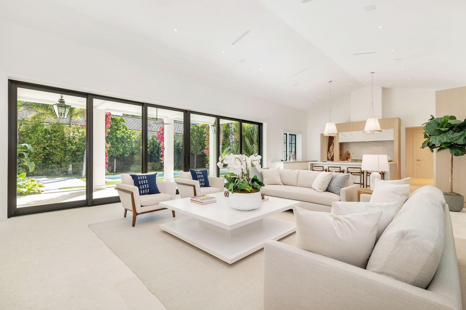 215 Summa Street, West Palm Beach, FL 33405 — photo 15 of 76