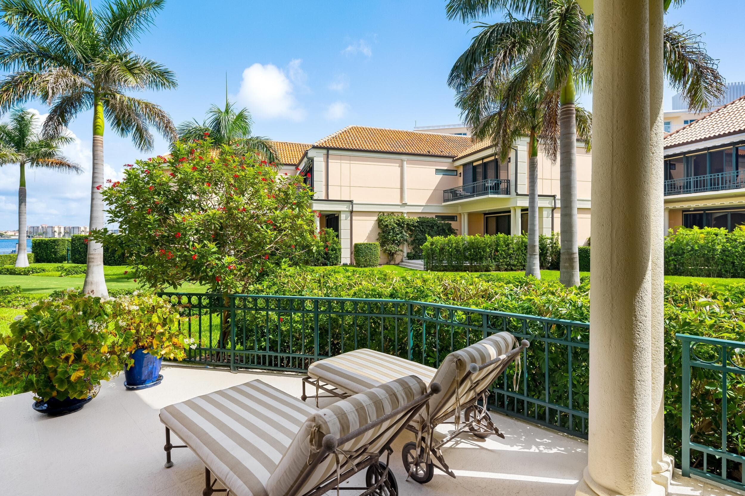 307 Everglade Avenue, Palm Beach, FL 33480 — photo 37 of 48