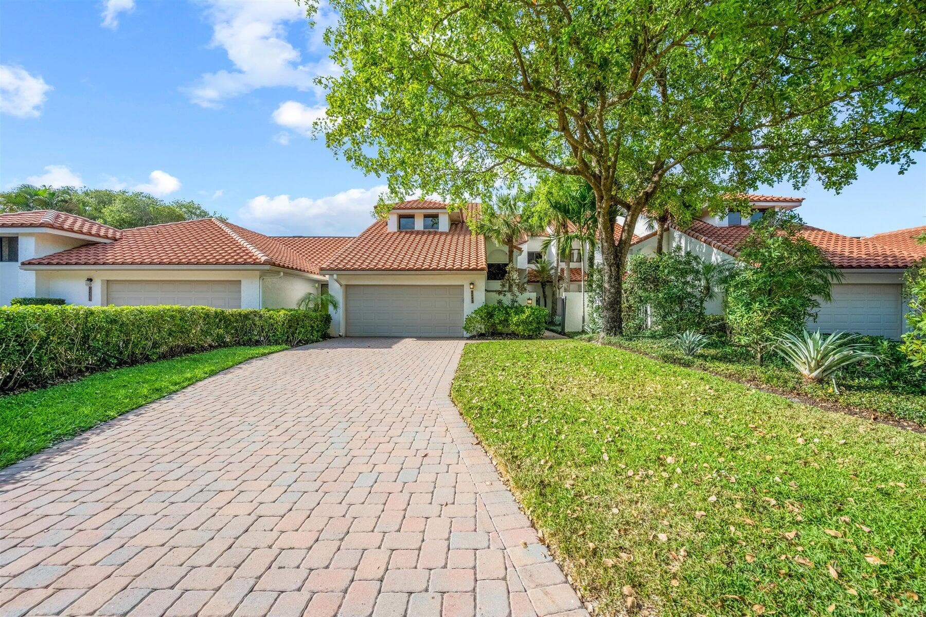 2443 Windsor Way Court, Wellington, FL 33414 — photo 3 of 43